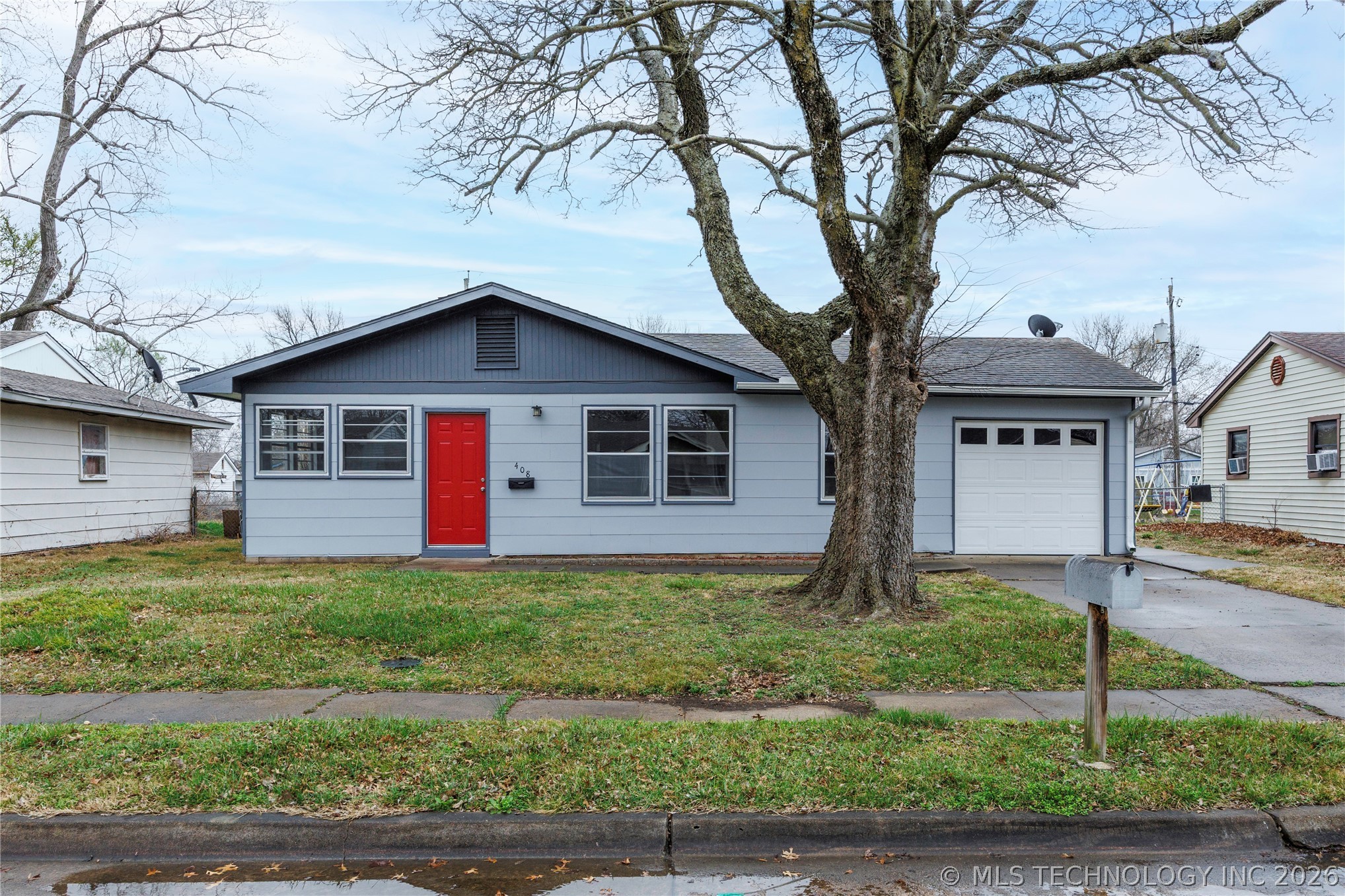 408 Cumberland Drive Property Photo 1