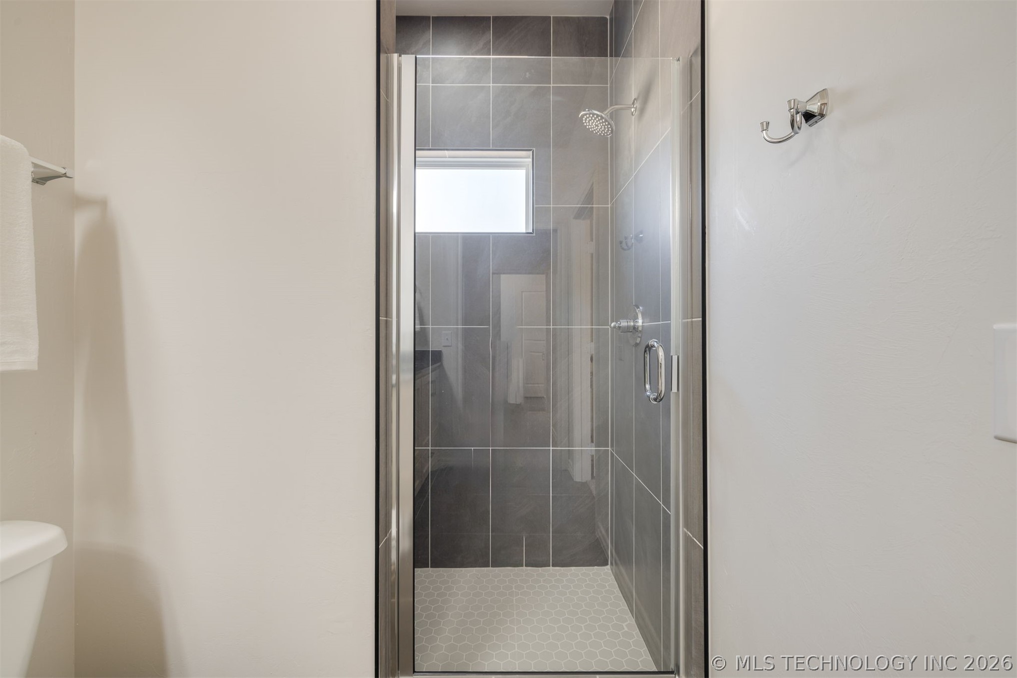 1010 Lovers Lane Property Photo 16