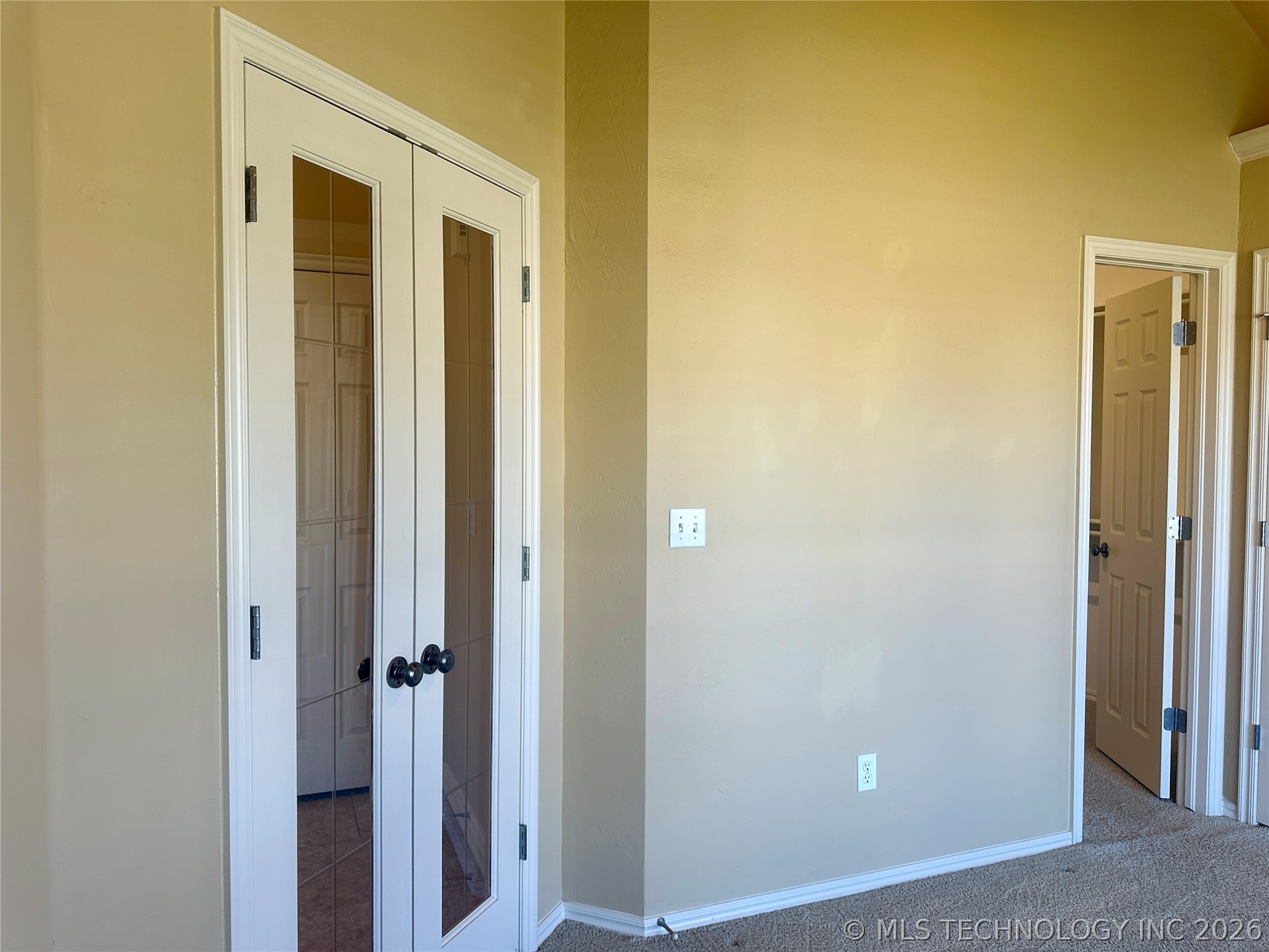 3021 Meagan Avenue Property Photo 8
