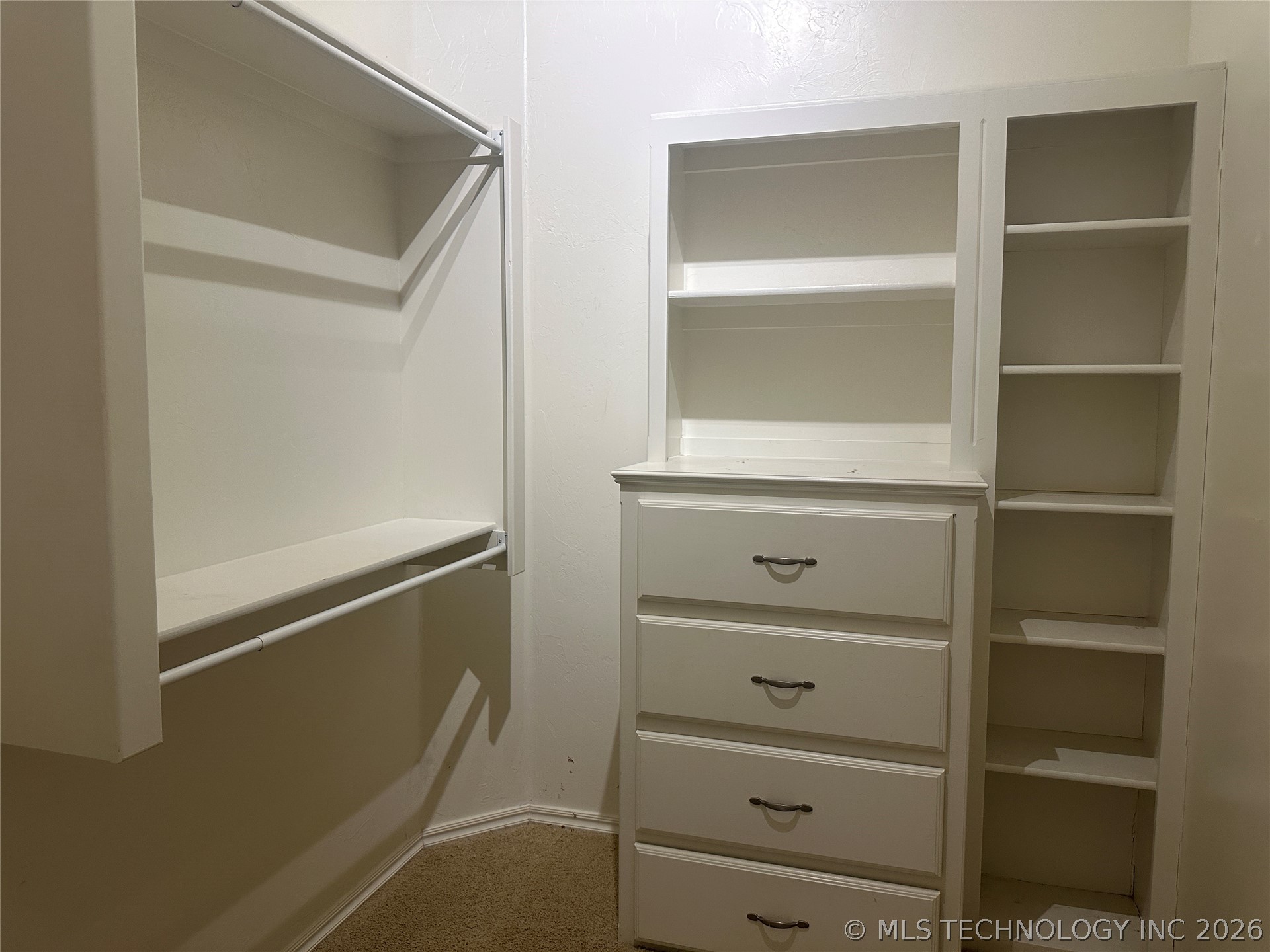3021 Meagan Avenue Property Photo 10