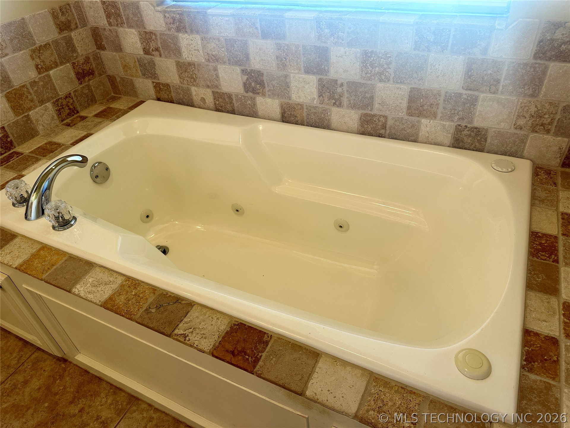 3021 Meagan Avenue Property Photo 12
