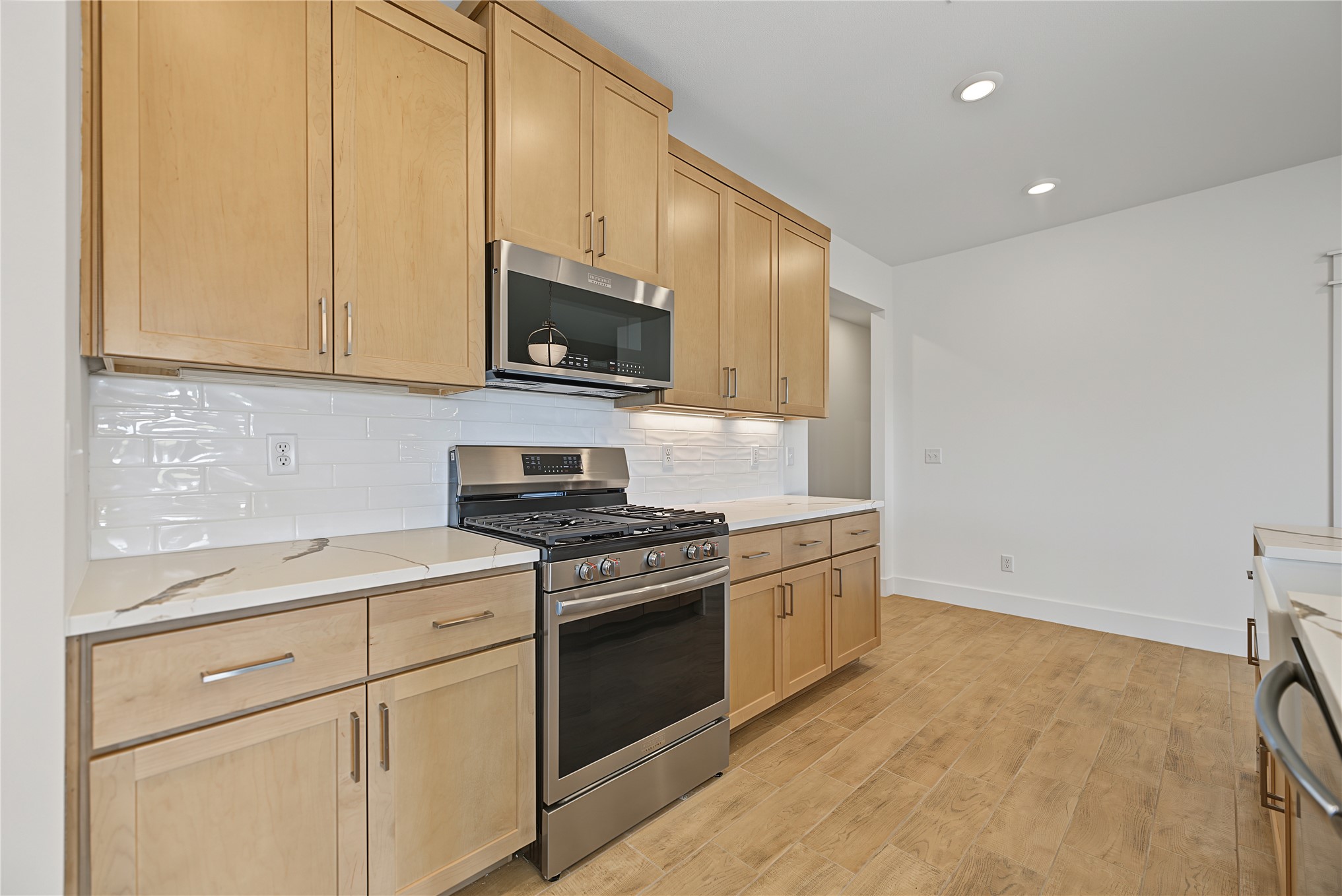 6101 N 30th Street Property Photo 15