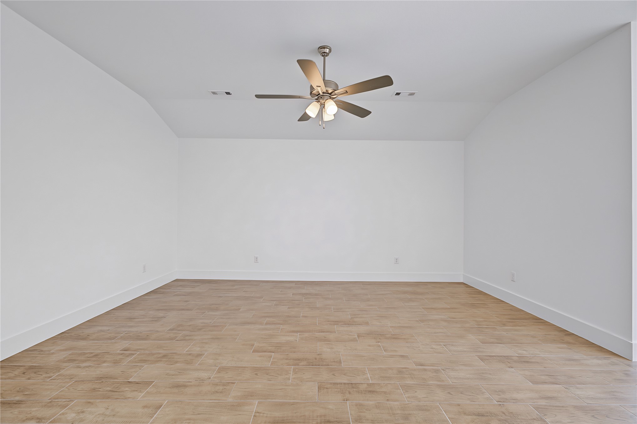 6101 N 30th Street Property Photo 18