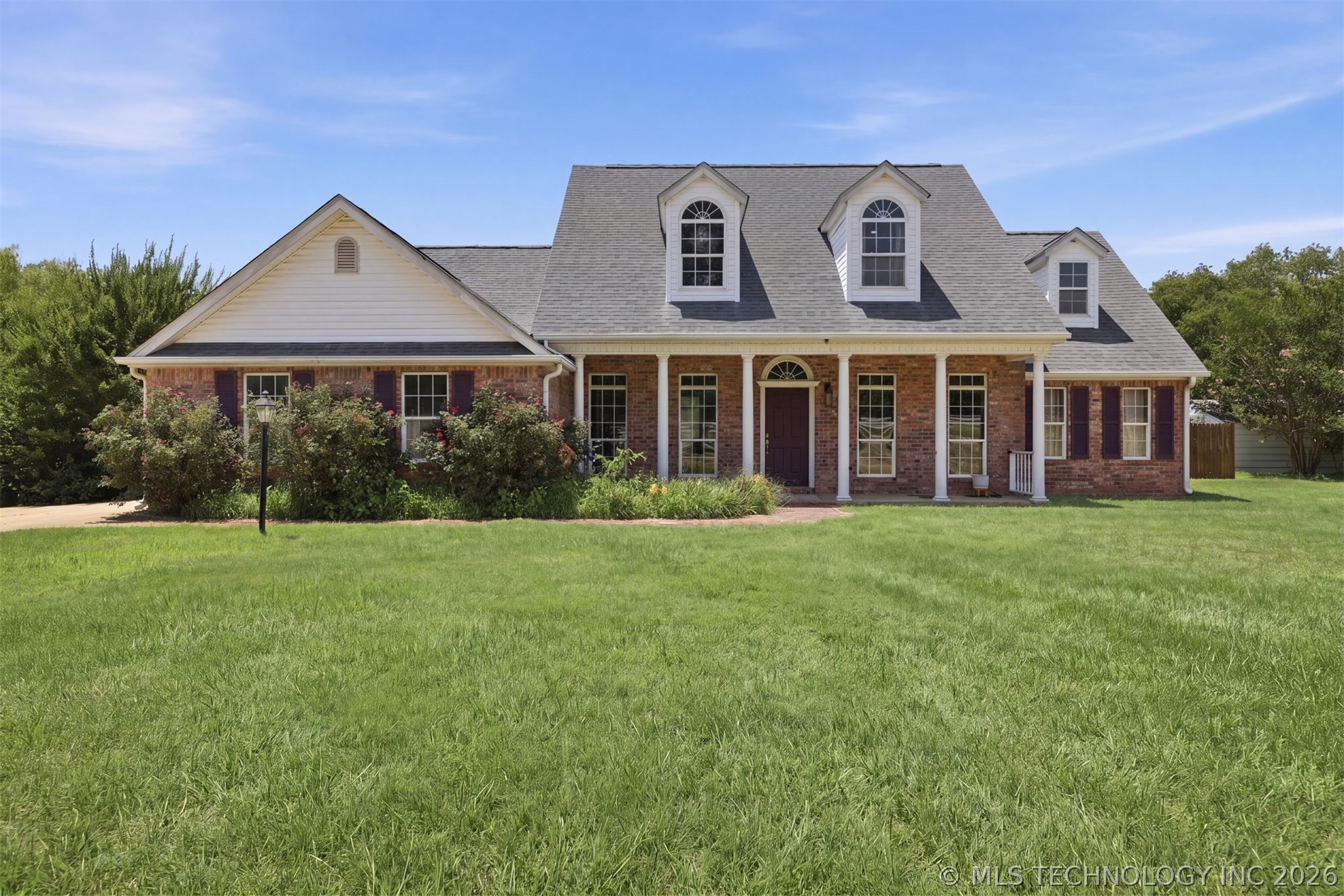 4321 S Bentley Road Property Photo 1