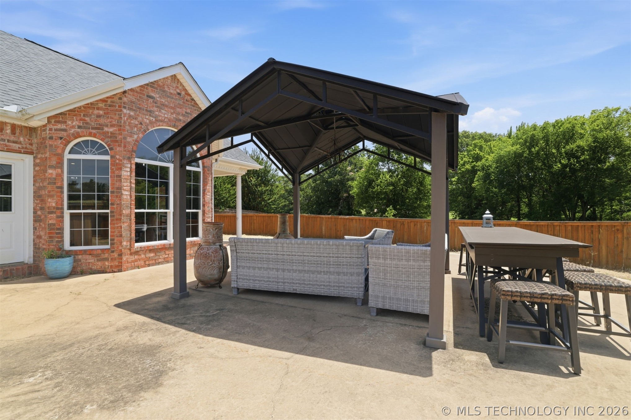4321 S Bentley Road Property Photo 8