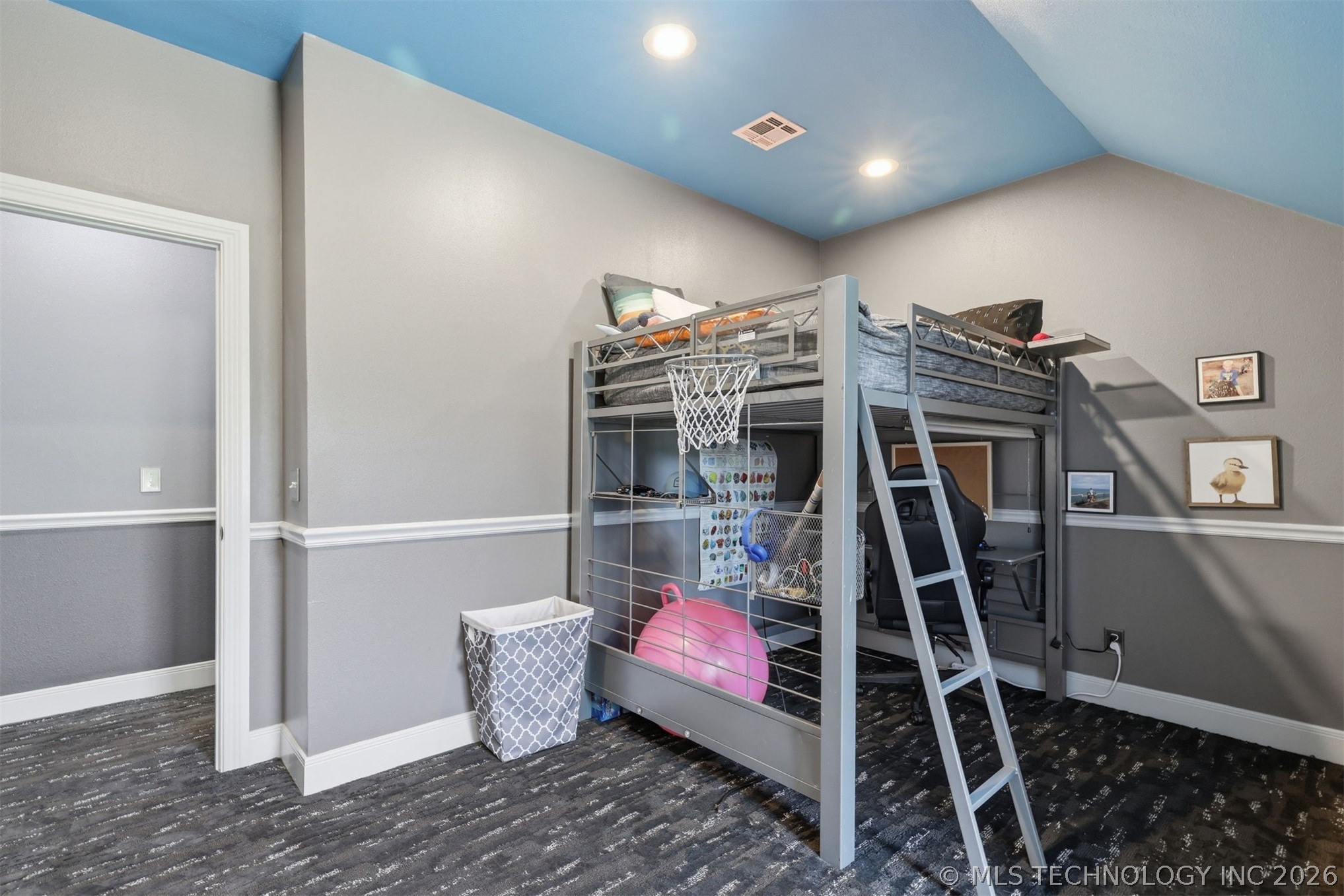 4321 S Bentley Road Property Photo 28