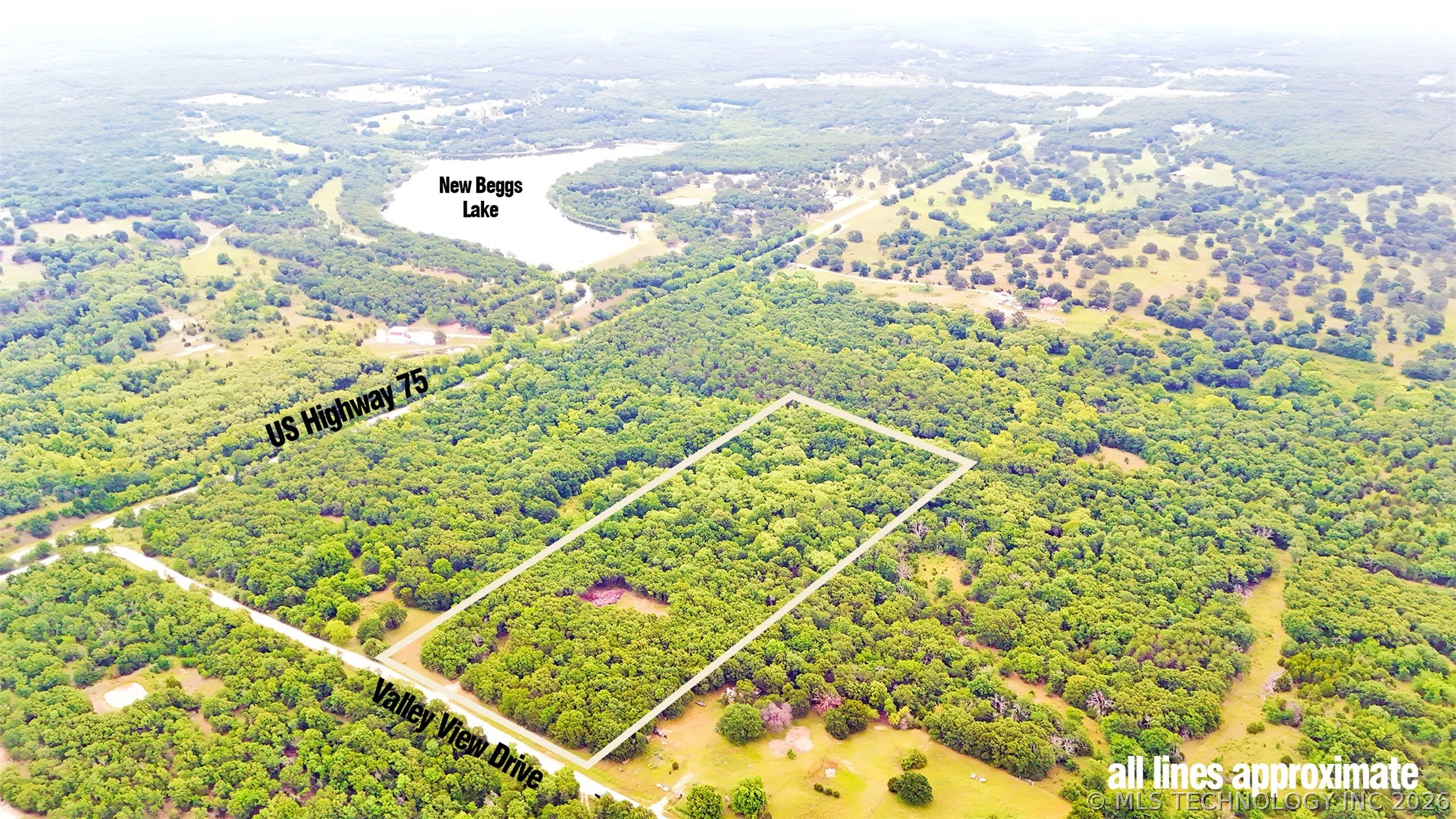 8250 Valley View Drive Property Photo 3