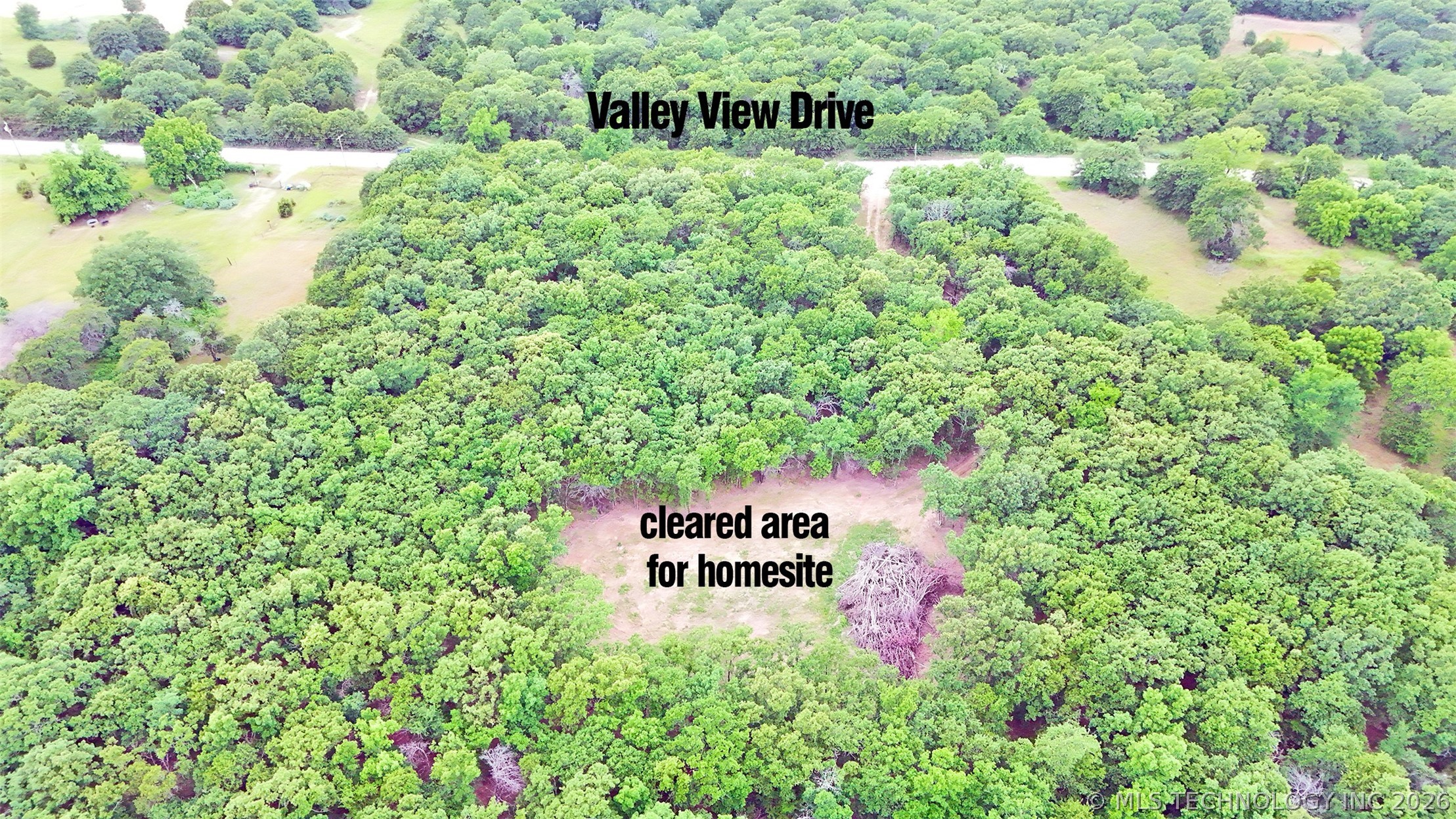 8250 Valley View Drive Property Photo 5