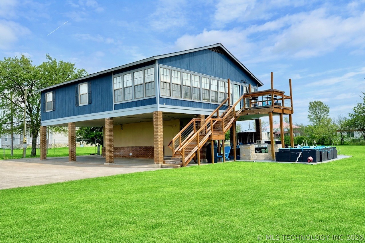 8128 Hwy 70b Property Photo 1