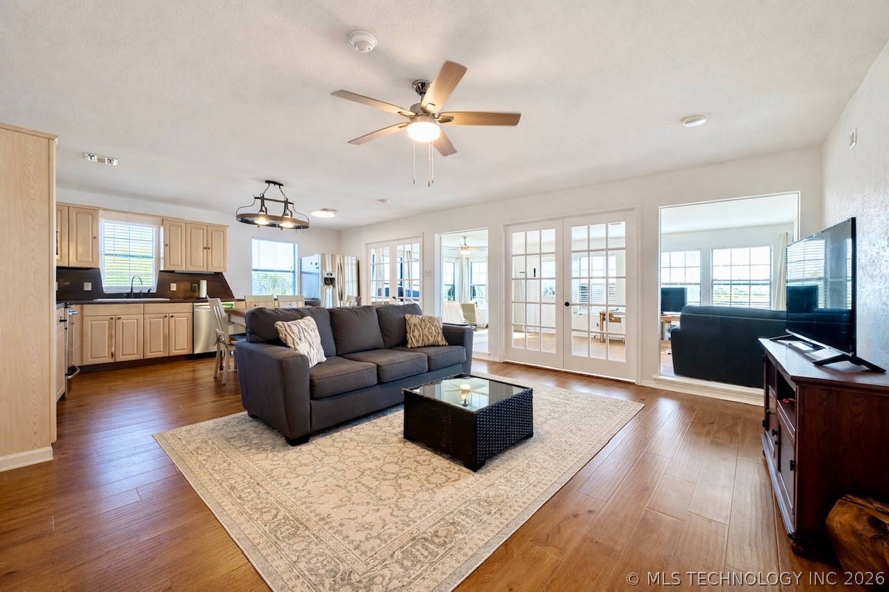 8128 Hwy 70b Property Photo 5