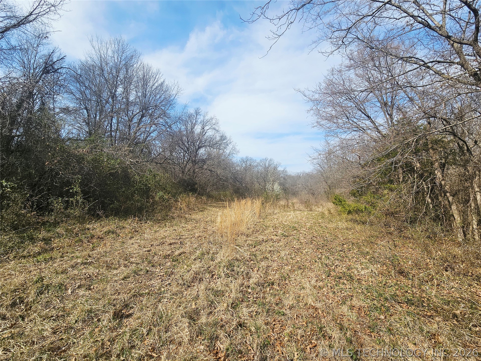 4 E 500 Road Property Photo 3