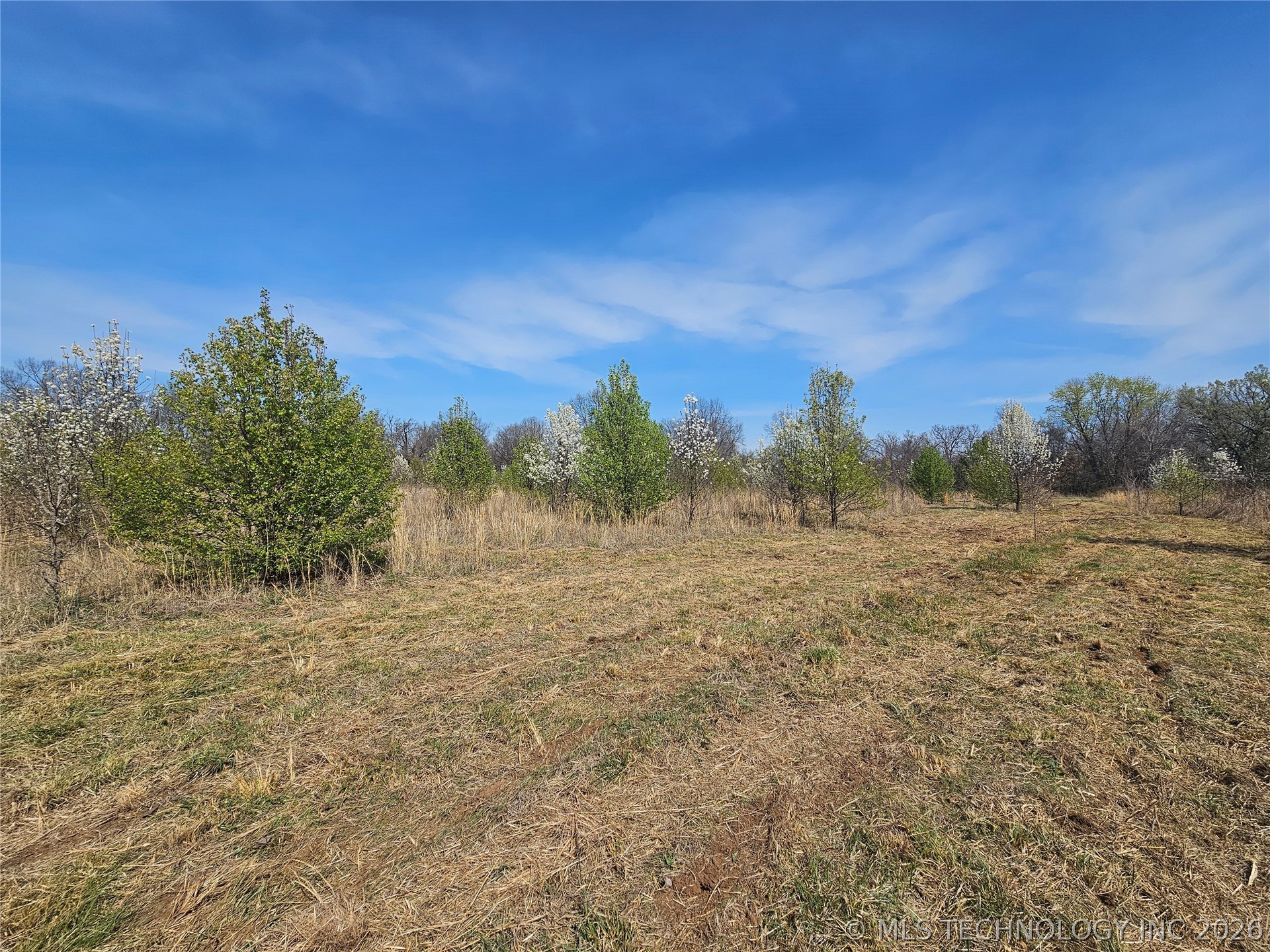 4 E 500 Road Property Photo 11