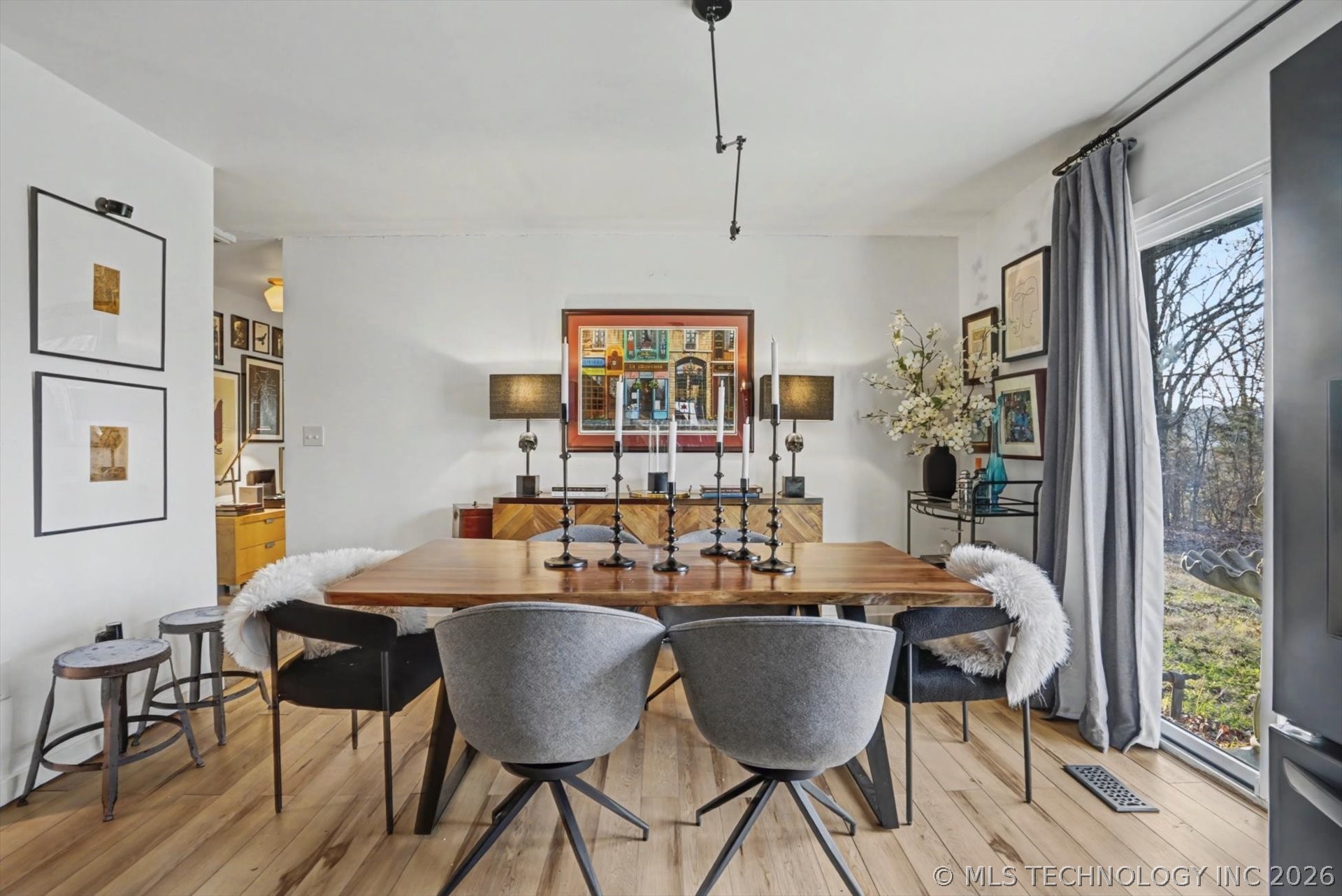 13736 W Teel Road Property Photo 11