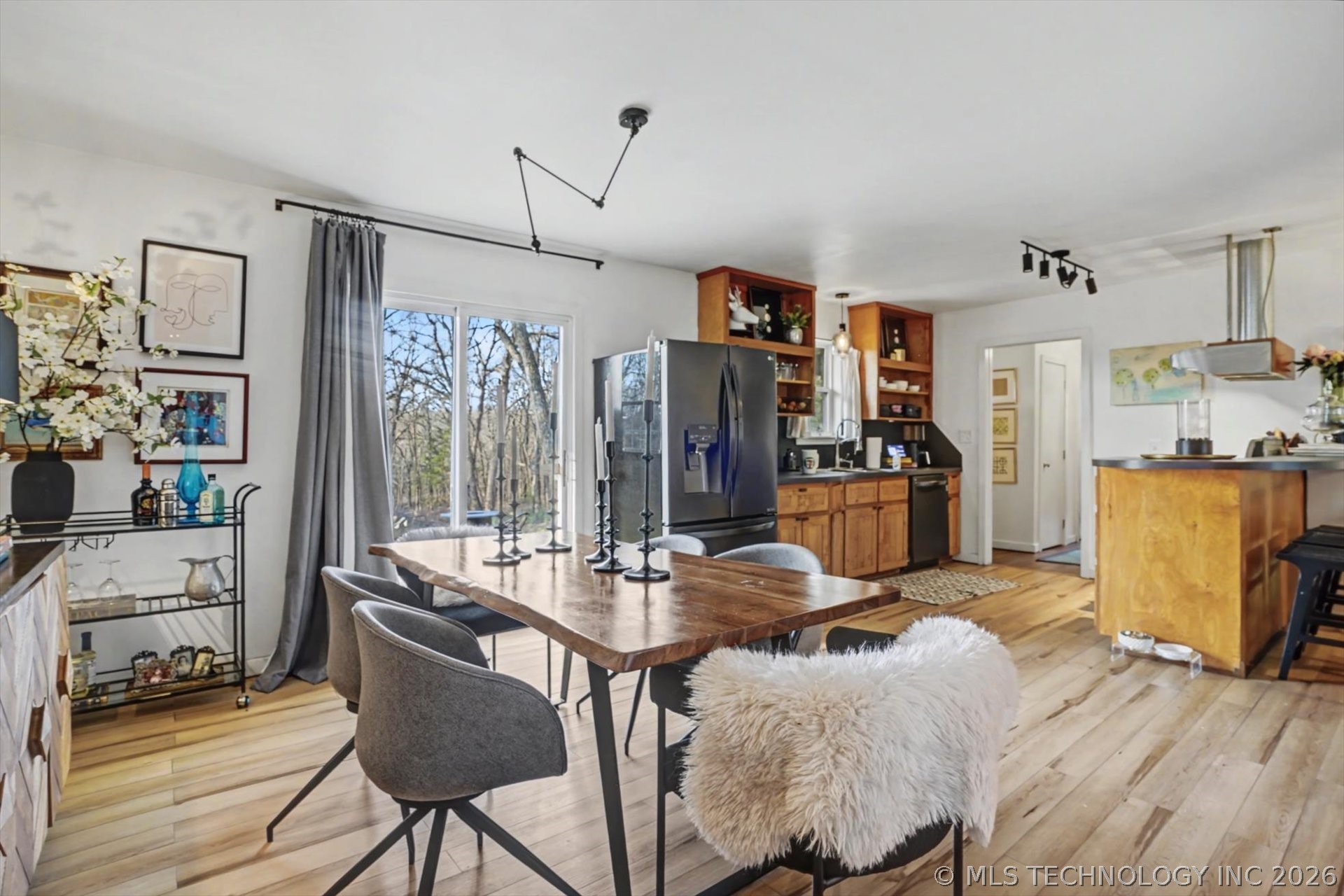 13736 W Teel Road Property Photo 12