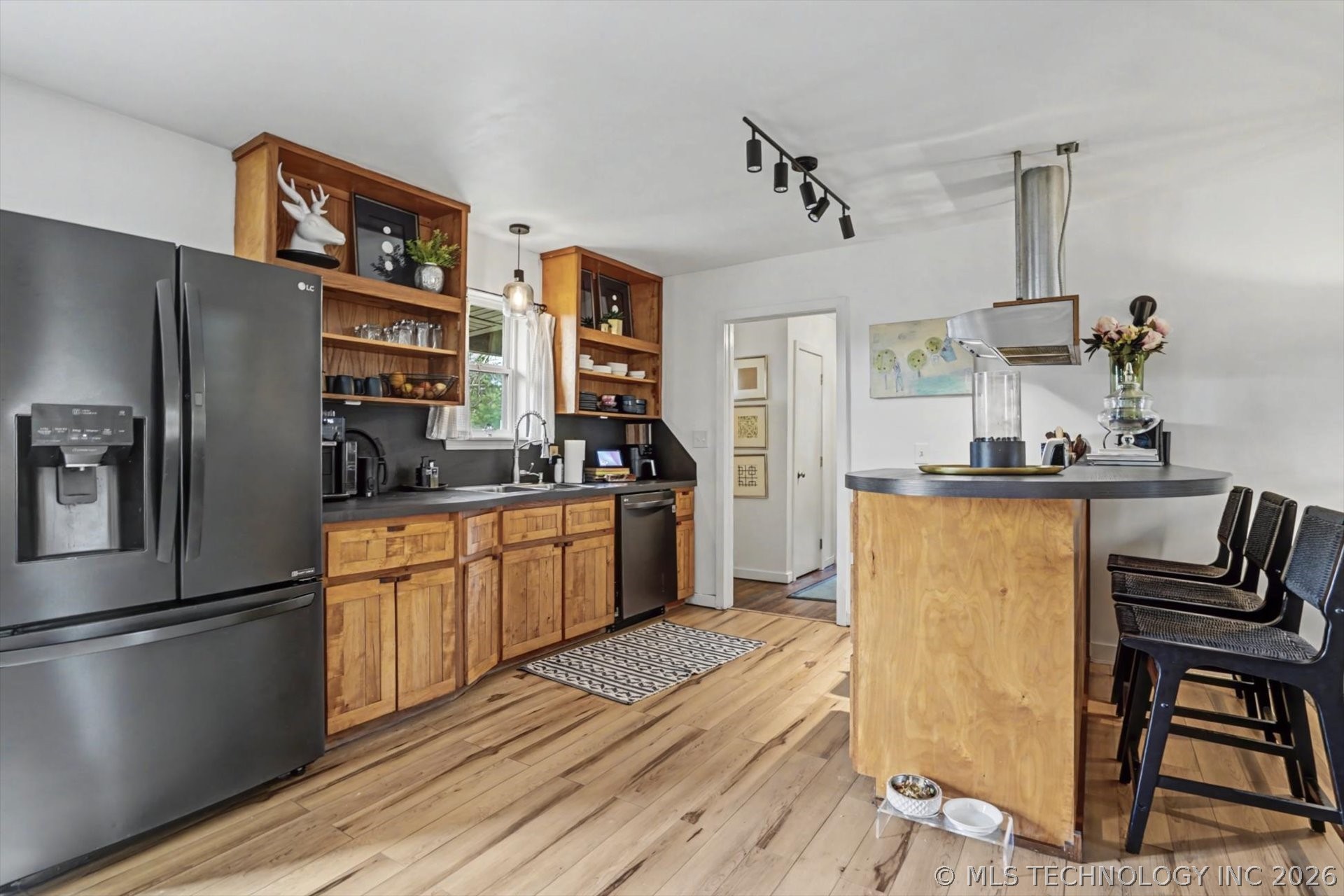 13736 W Teel Road Property Photo 14