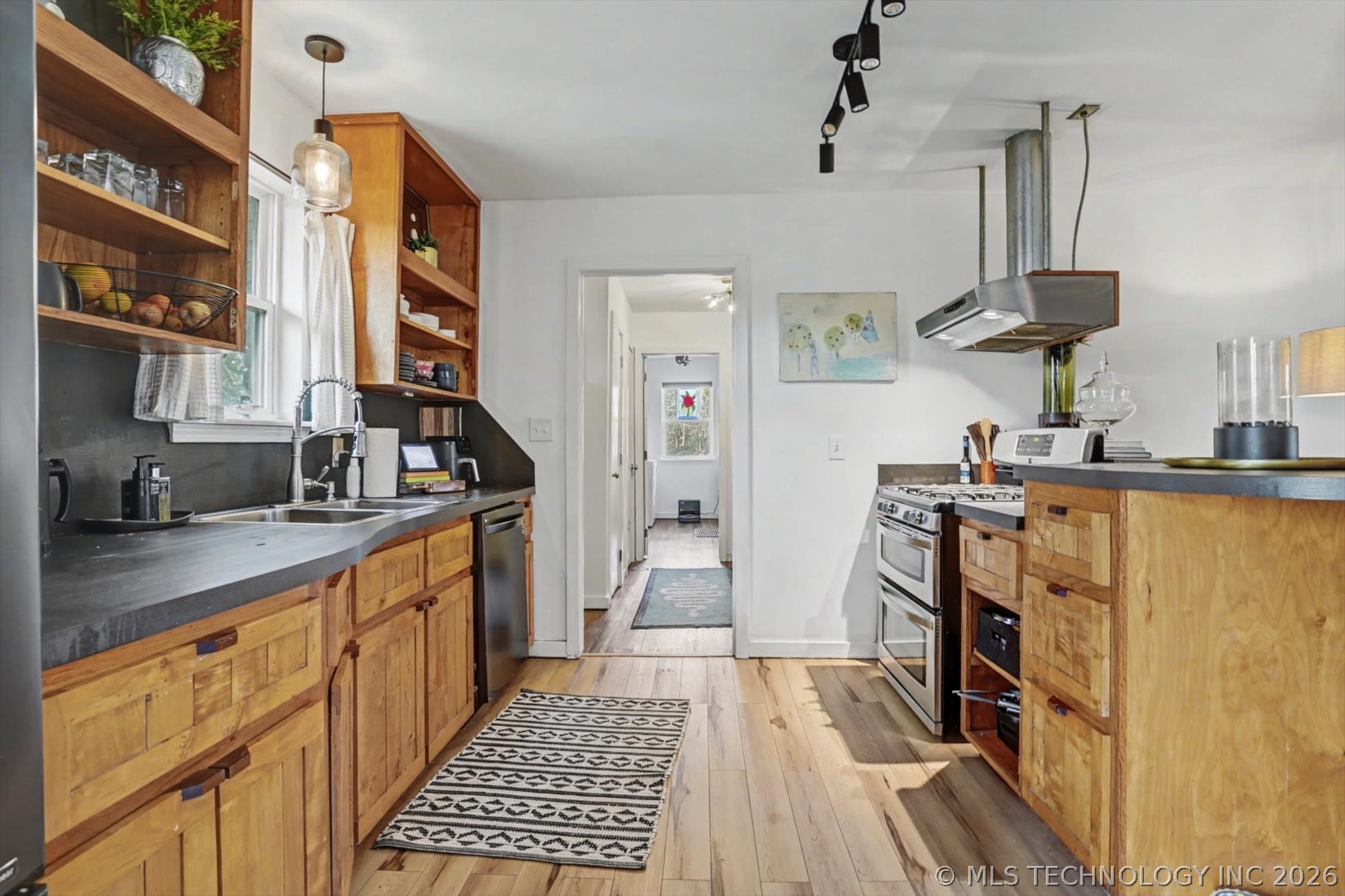 13736 W Teel Road Property Photo 15