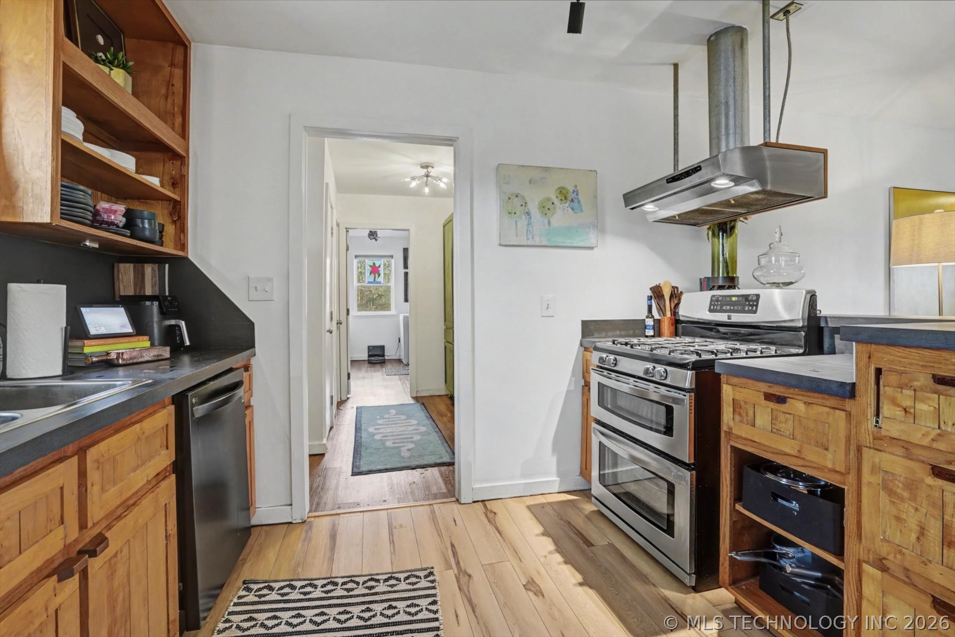 13736 W Teel Road Property Photo 16