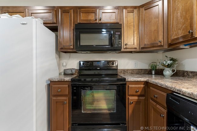 7210 S Fir Place Property Photo 29