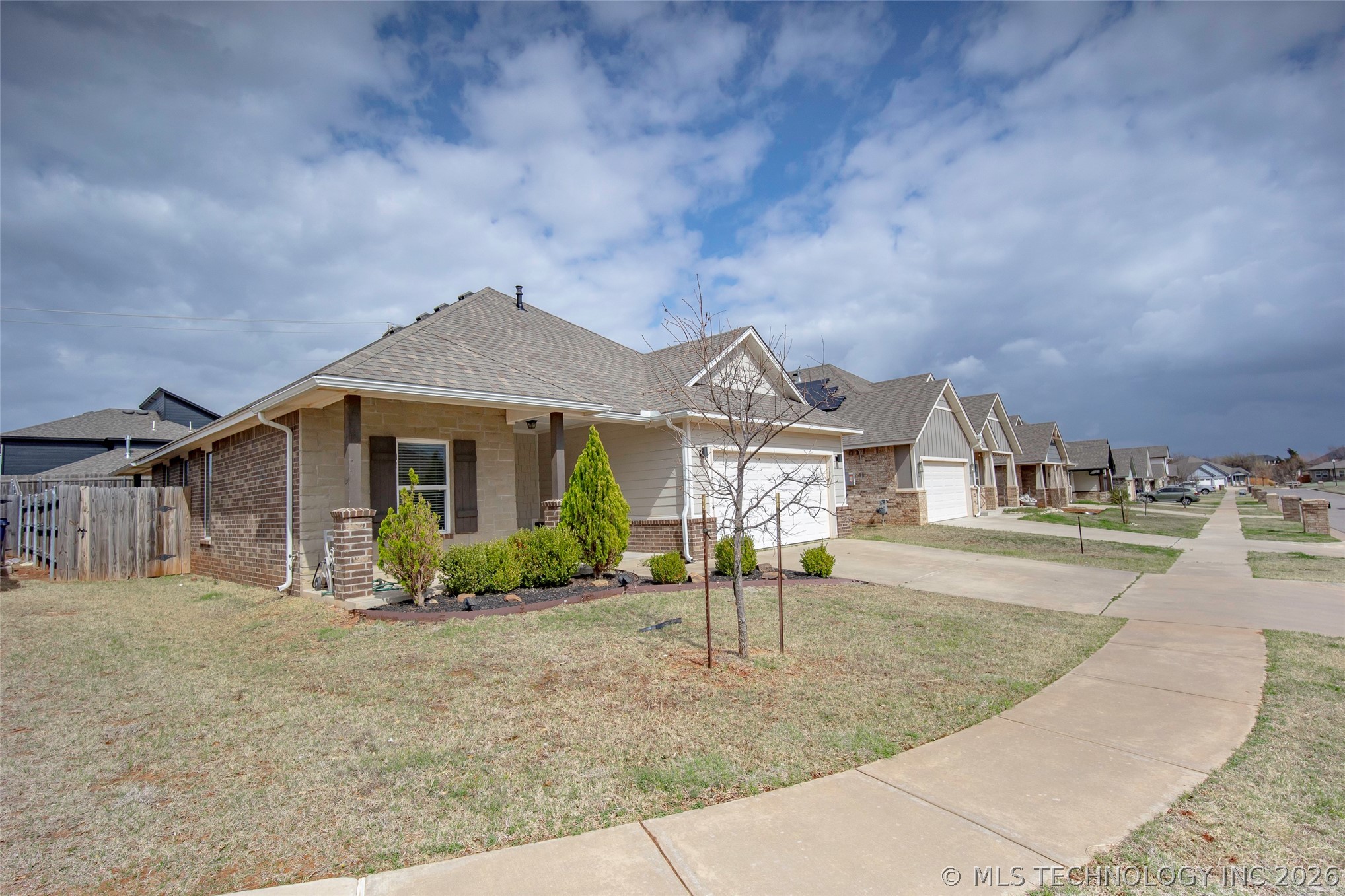 8921 Nw 129th Property Photo 15