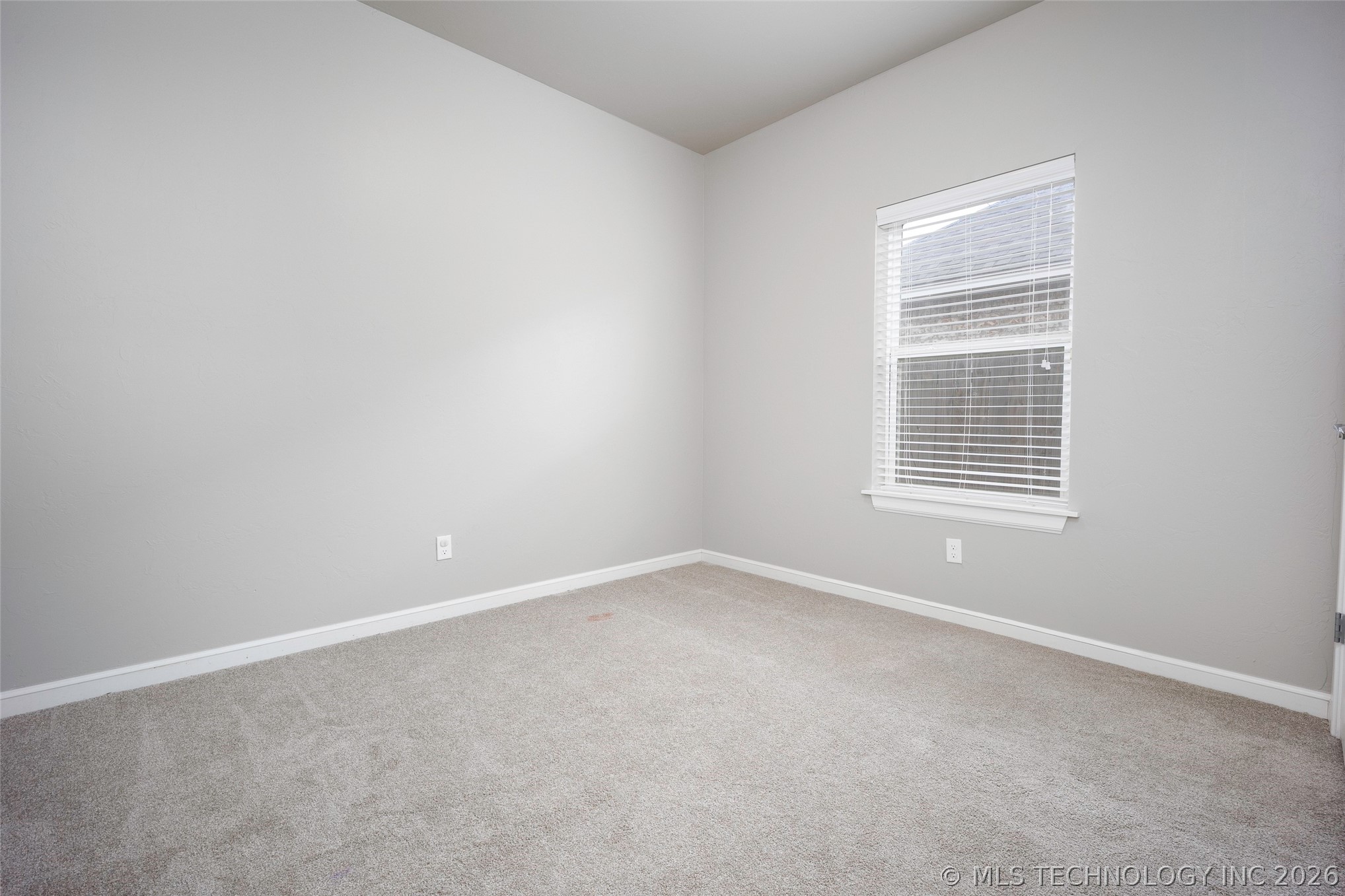 8921 Nw 129th Property Photo 17