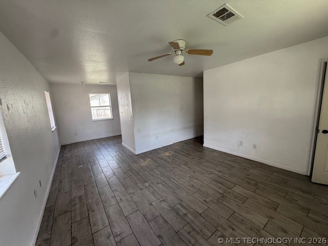 312 S 2nd Property Photo 3
