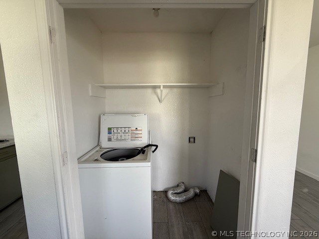312 S 2nd Property Photo 8