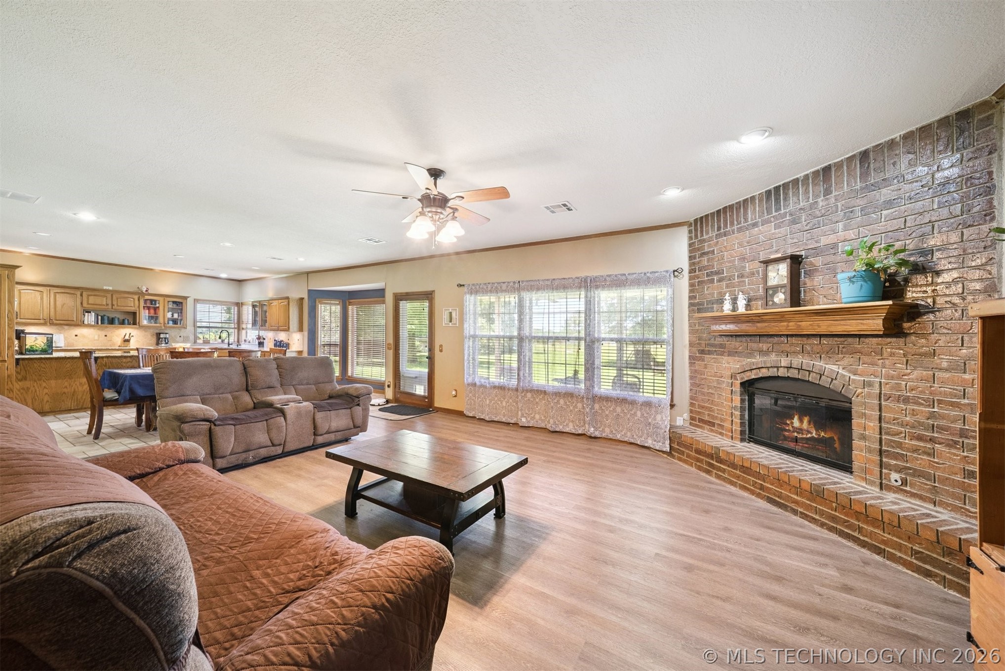 1805 Ne Oakridge Drive Property Photo 20