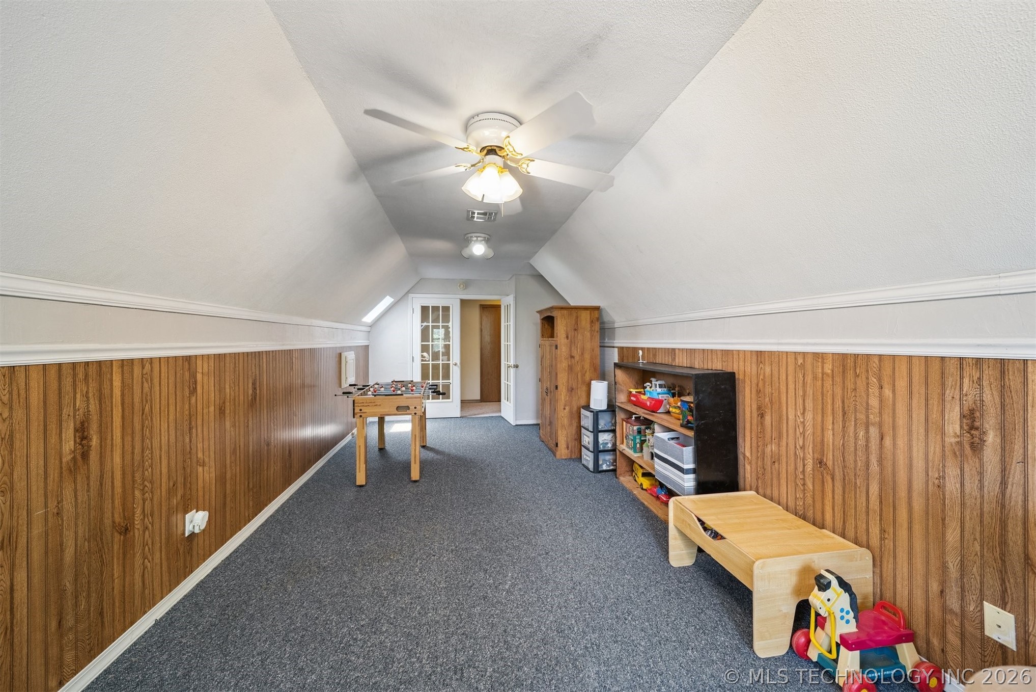 1805 Ne Oakridge Drive Property Photo 37