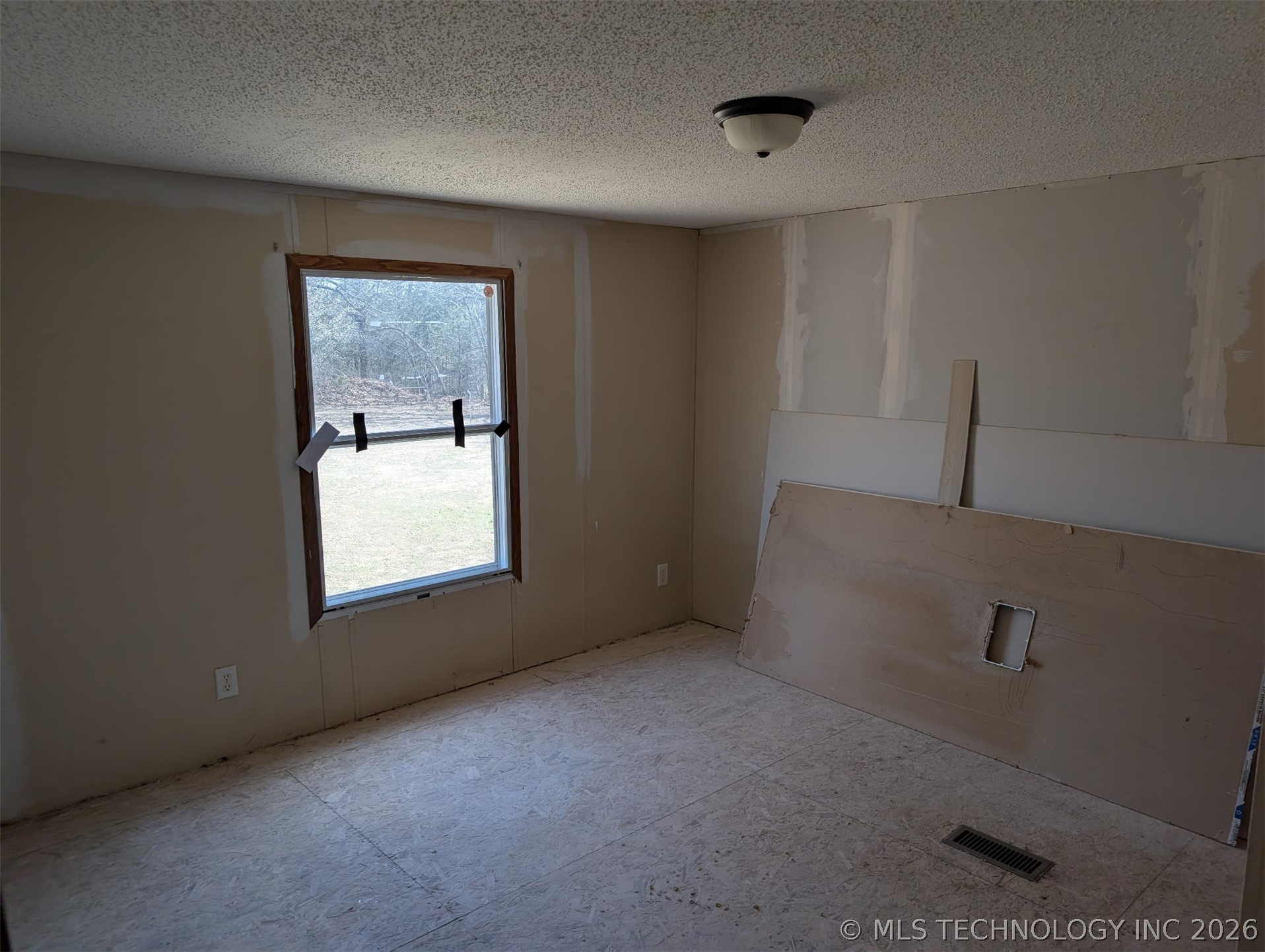 57334 S 36730 Road Property Photo 10