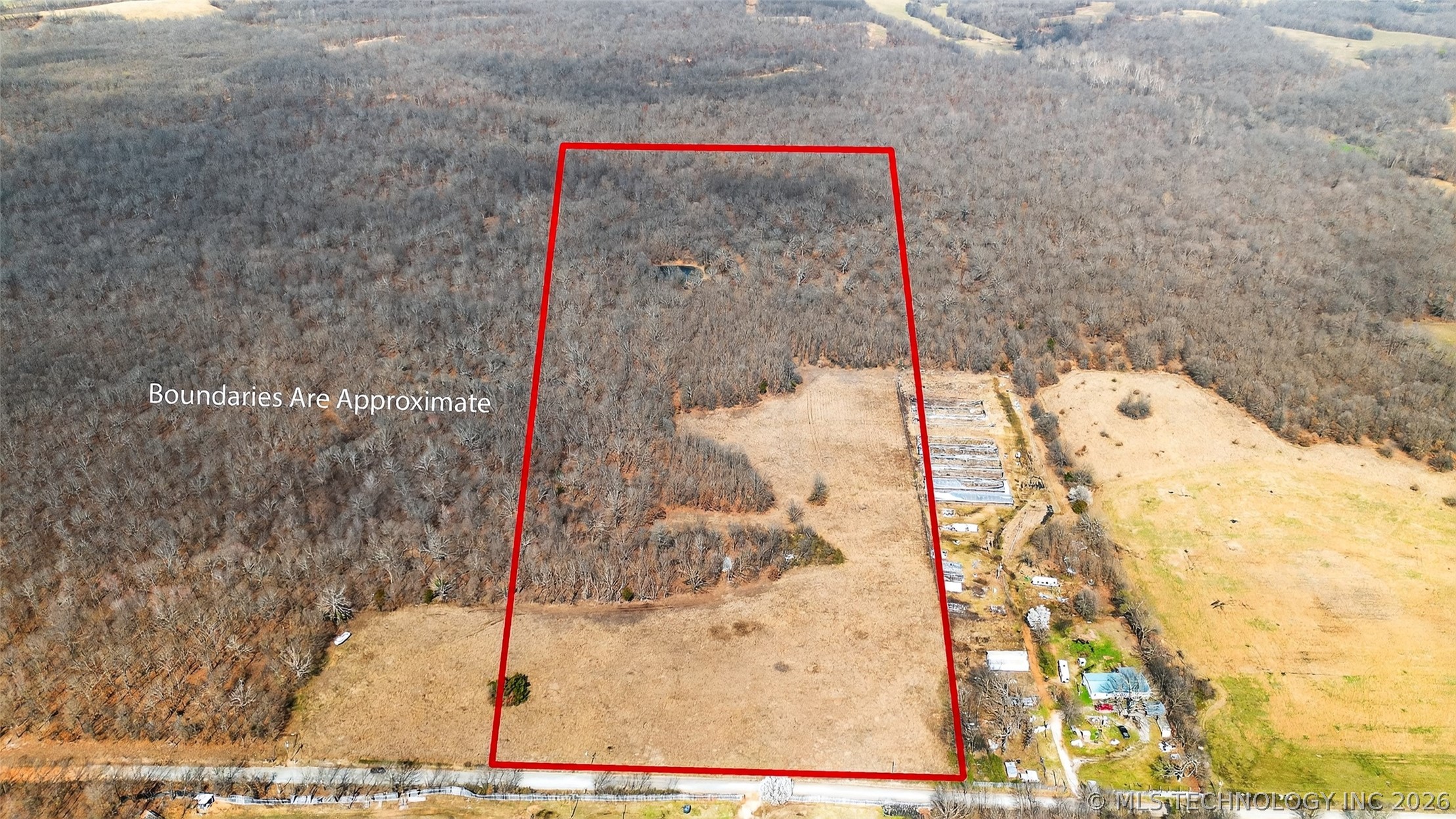 E 380 Road Property Photo 6