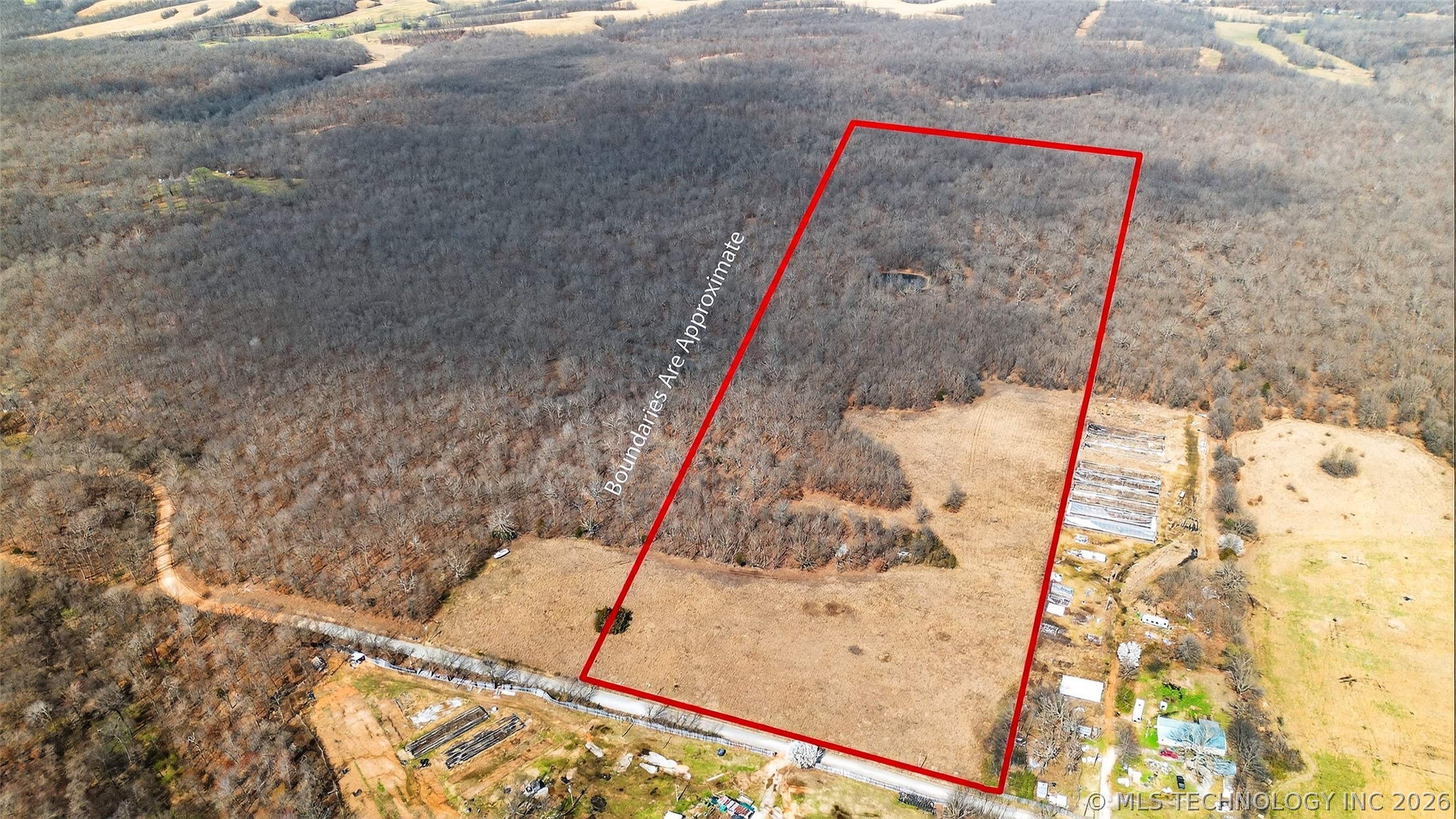 E 380 Road Property Photo 7