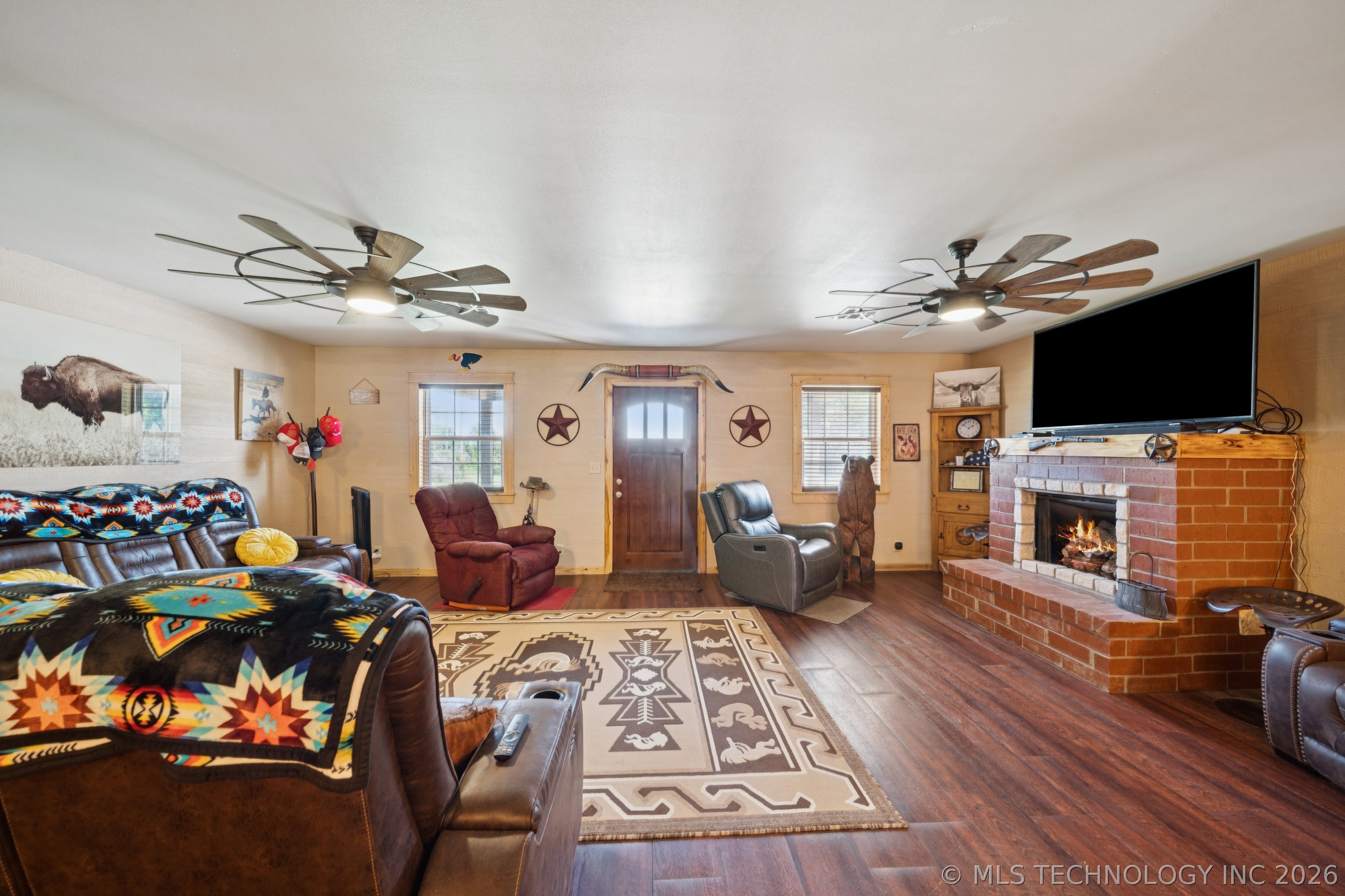 15375 N 247th Road Property Photo 9