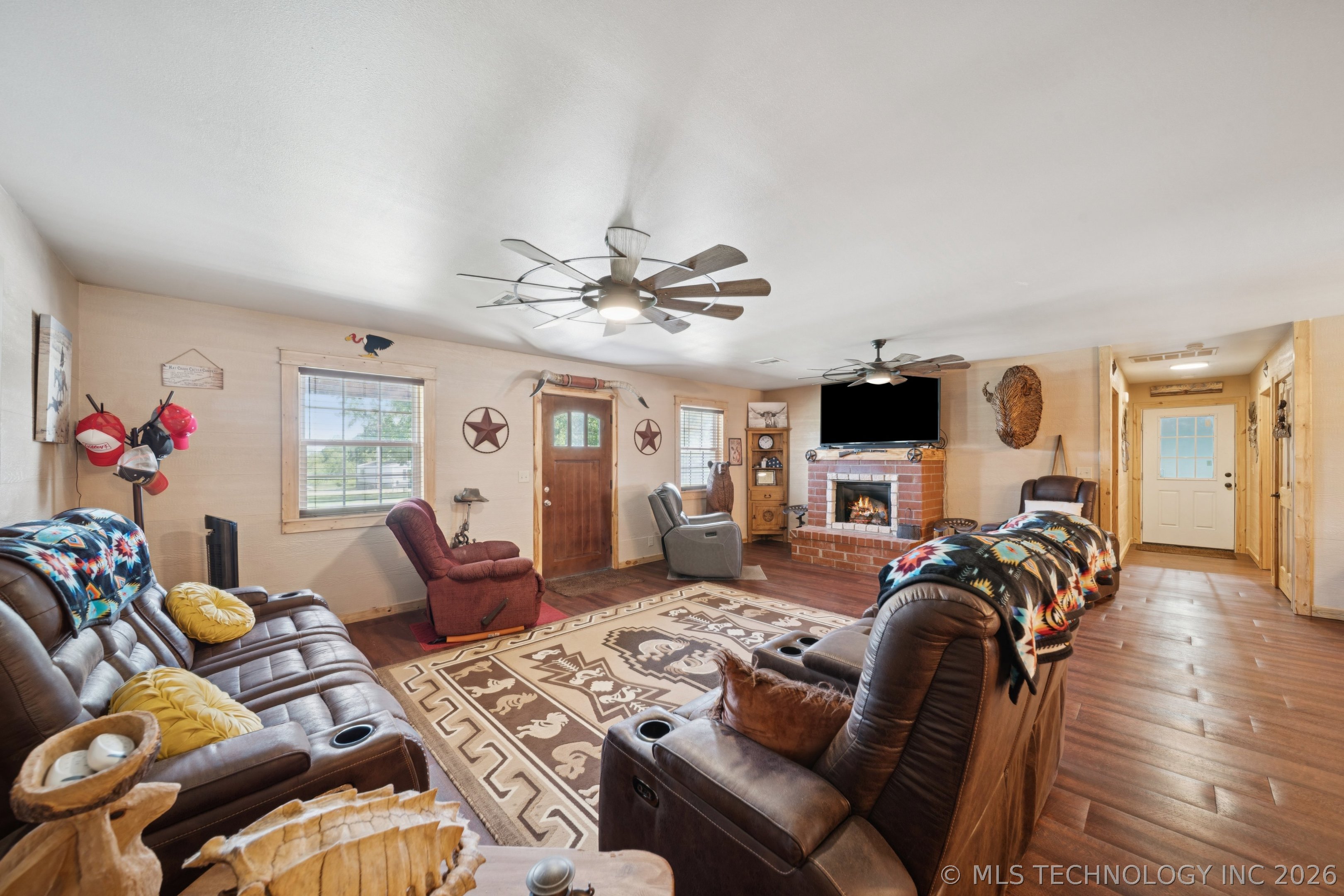 15375 N 247th Road Property Photo 10