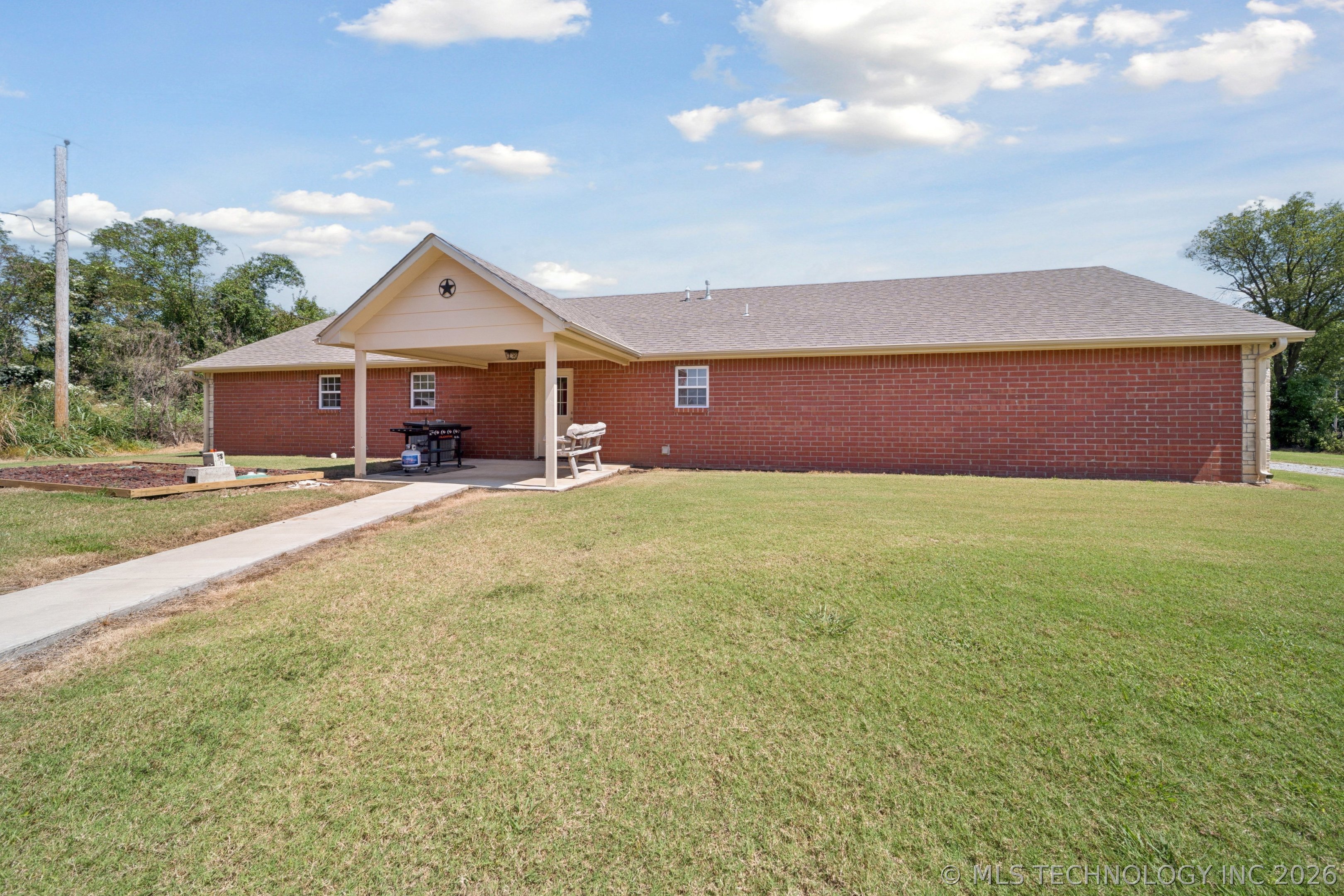 15375 N 247th Road Property Photo 28
