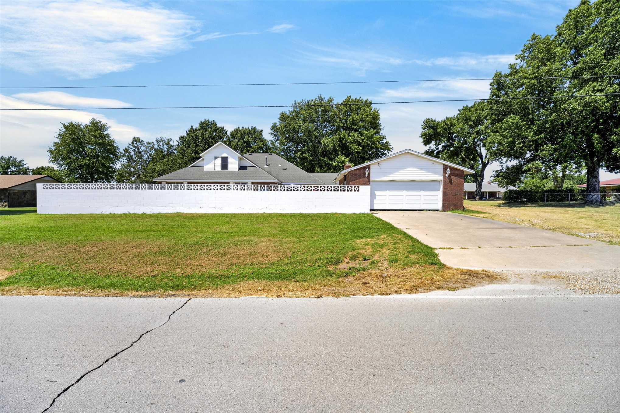 151 S 2nd Street Property Photo 5