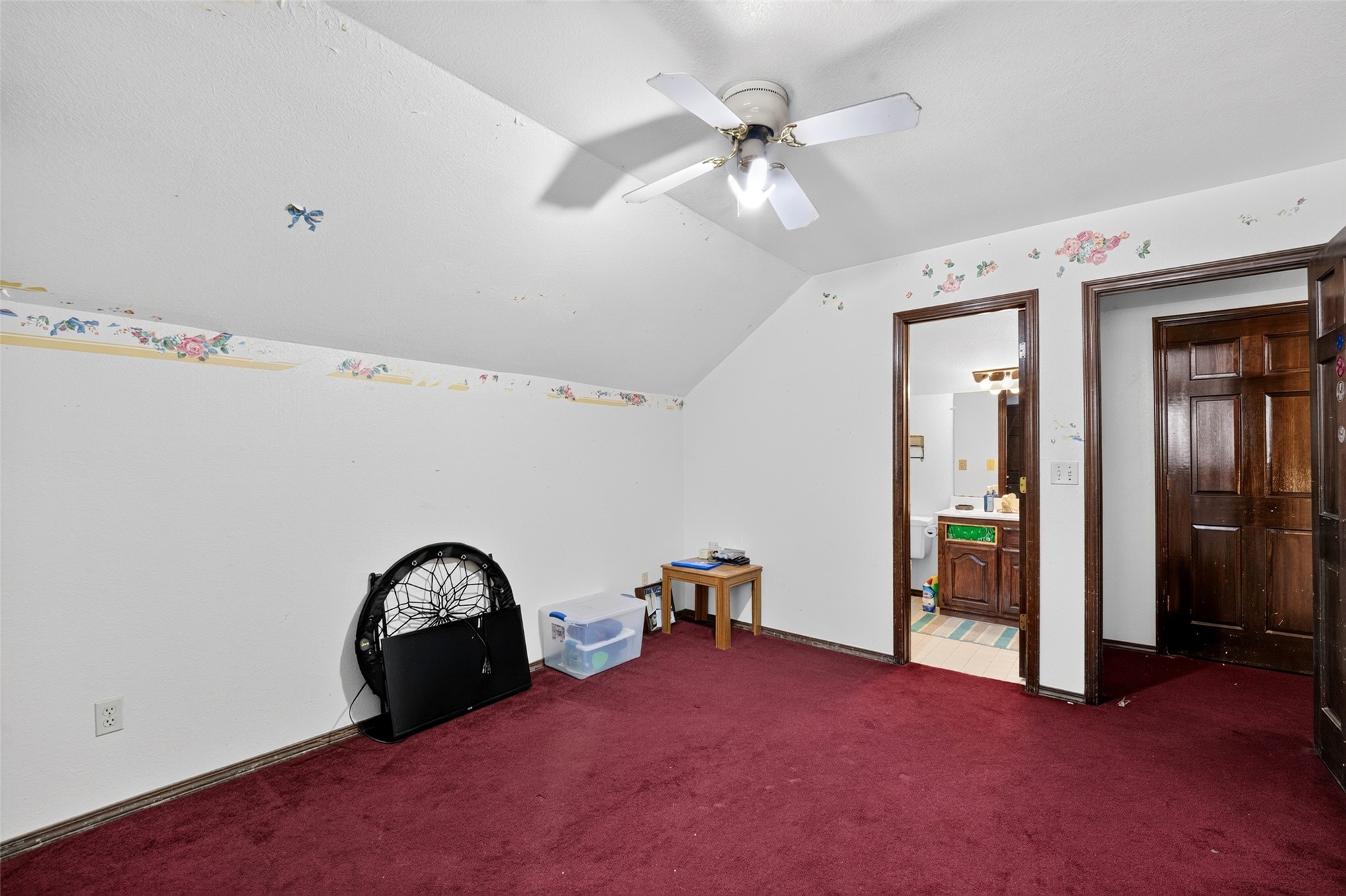 151 S 2nd Street Property Photo 34