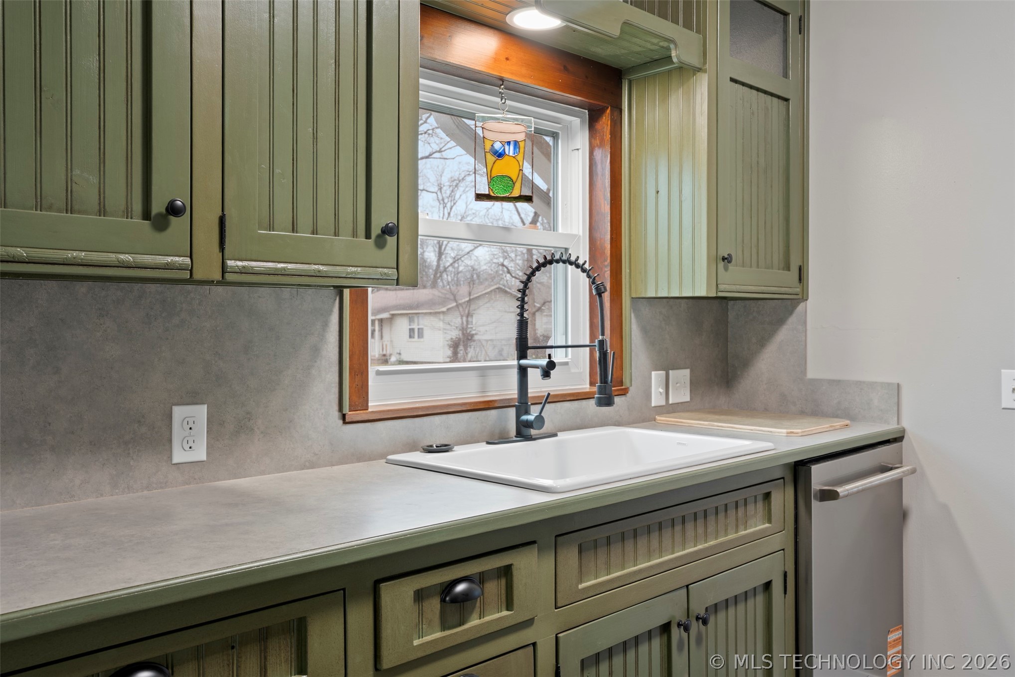 501 S Thompson Street Property Photo 4
