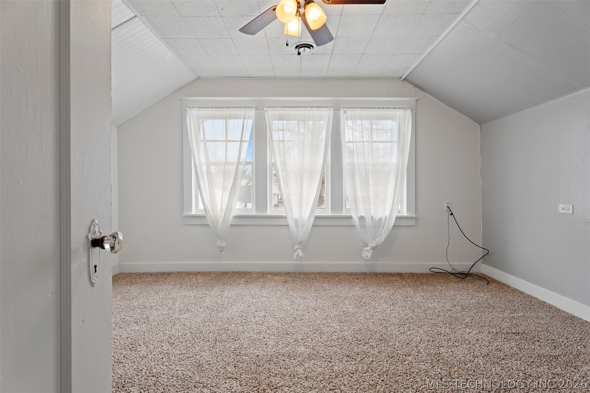 501 S Thompson Street Property Photo 21