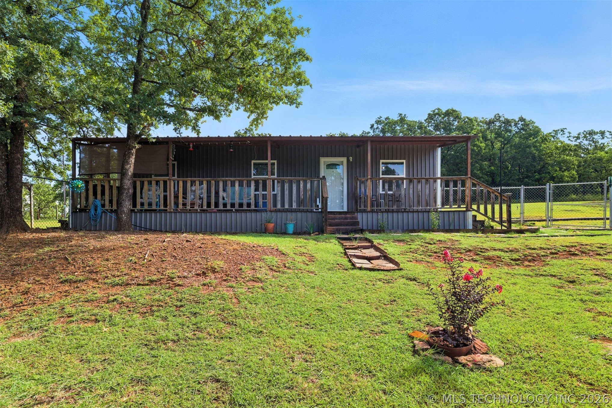 674 Evergreen Lane Property Photo 1