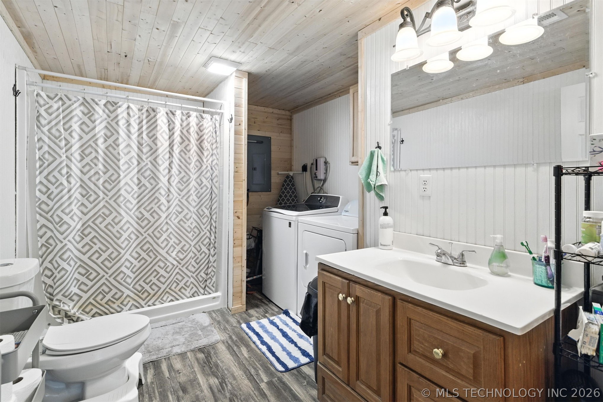 674 Evergreen Lane Property Photo 16