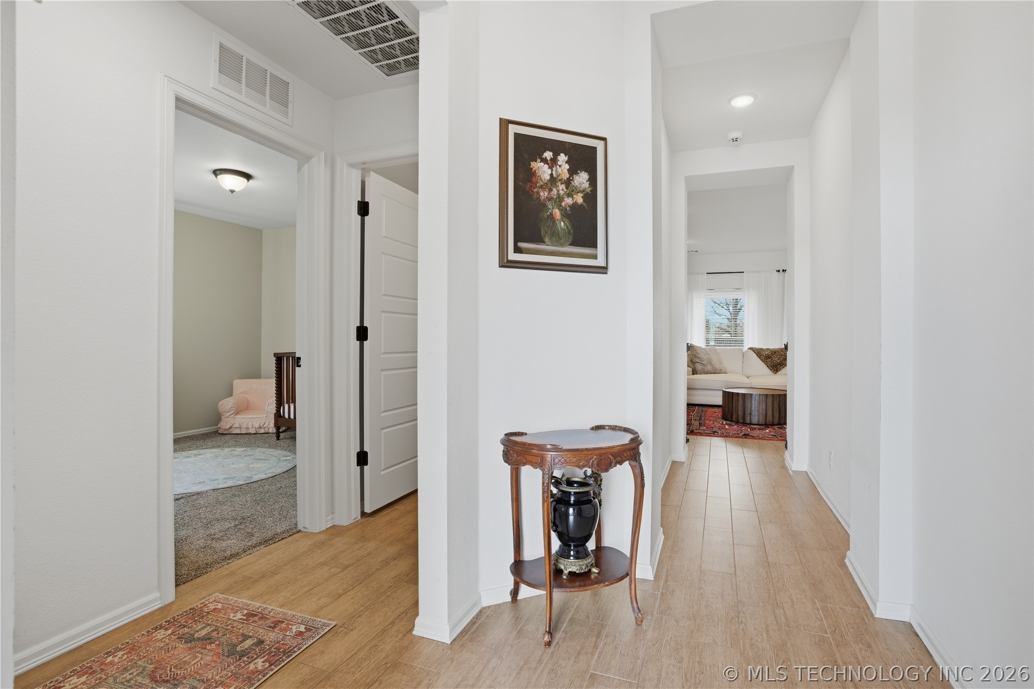 12216 N 130 Avenue Property Photo 6