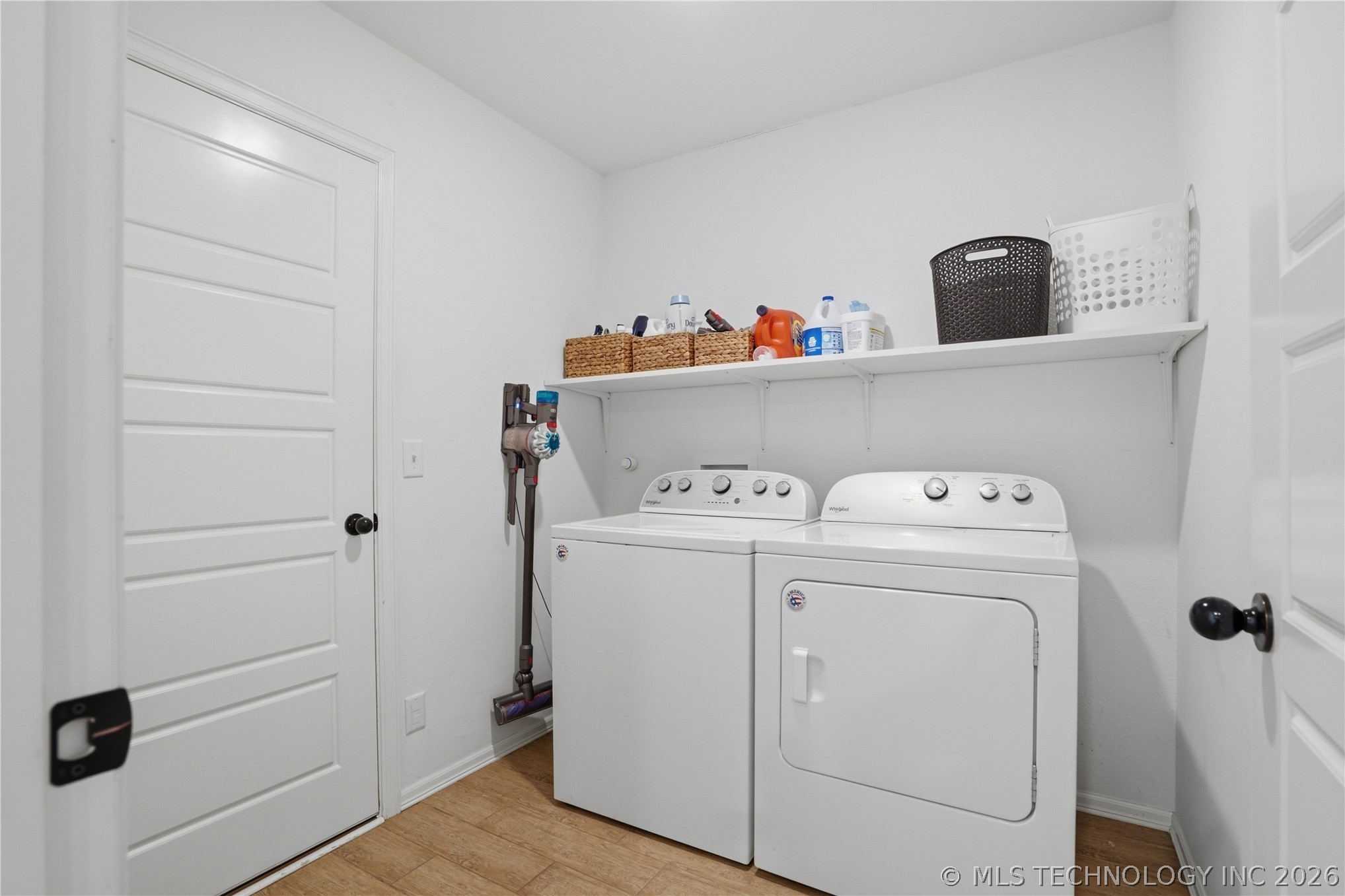 12216 N 130 Avenue Property Photo 22