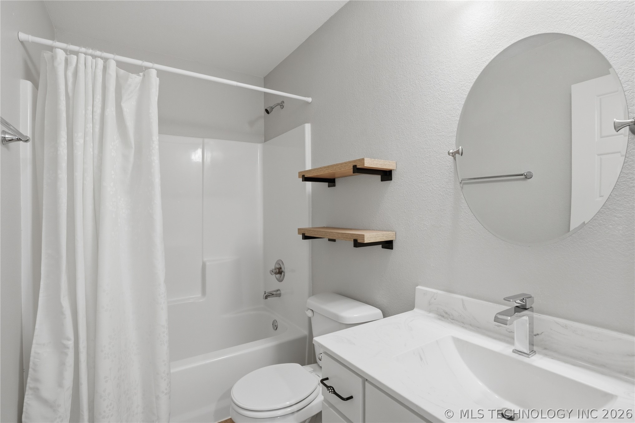 12216 N 130 Avenue Property Photo 34