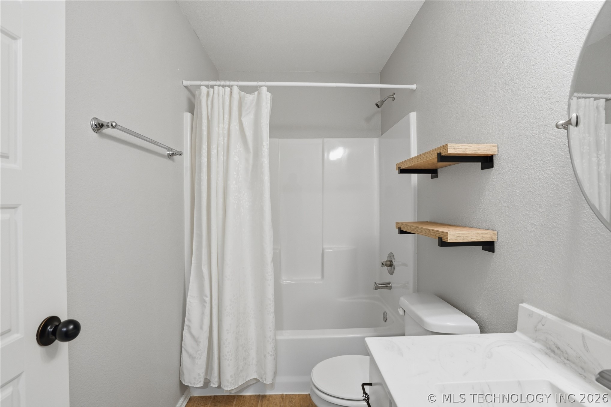 12216 N 130 Avenue Property Photo 35