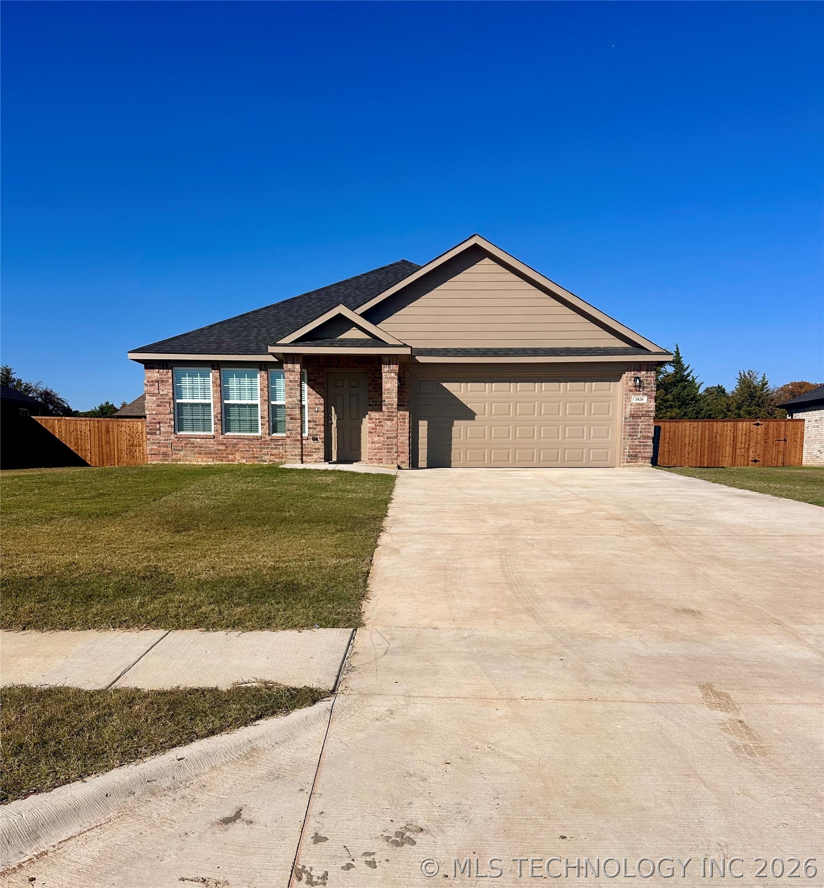 3424 Little John Property Photo 1