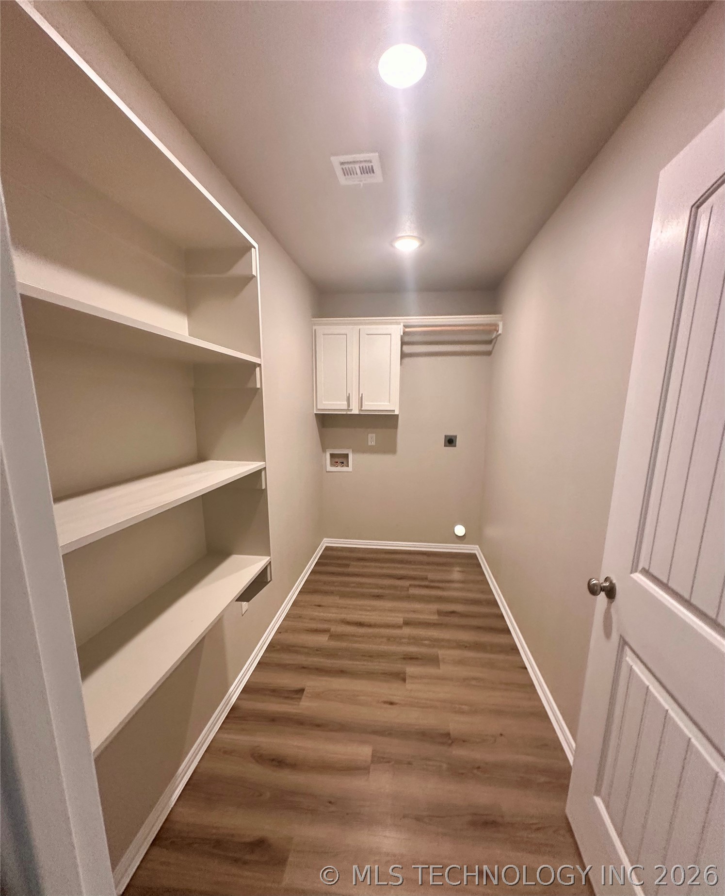 3424 Little John Property Photo 6