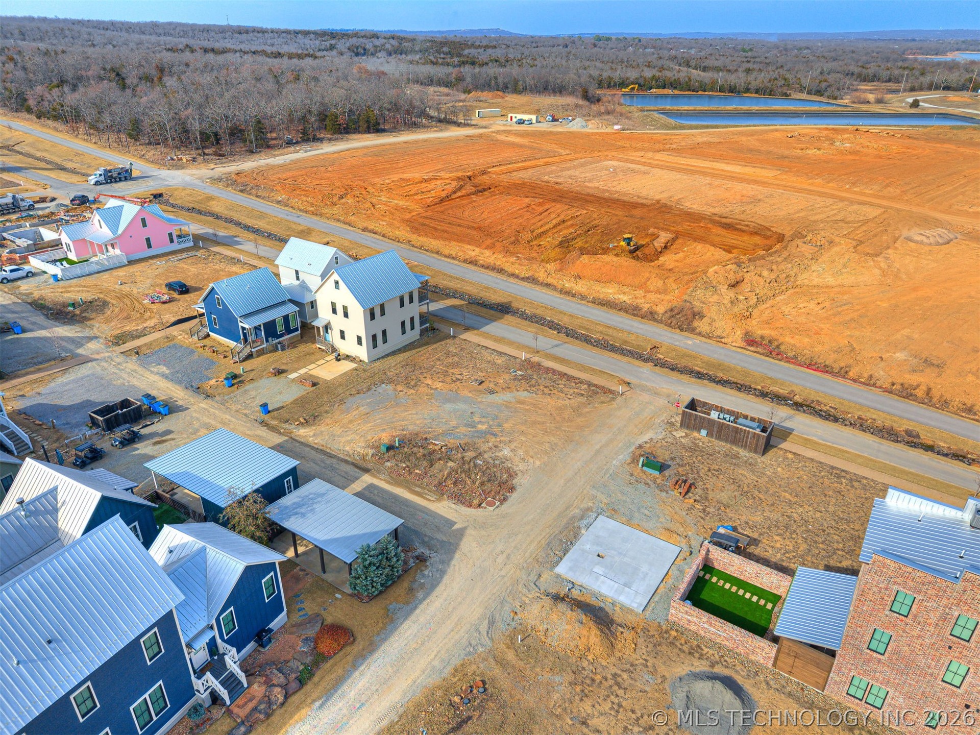 66 Boulevard Property Photo 13