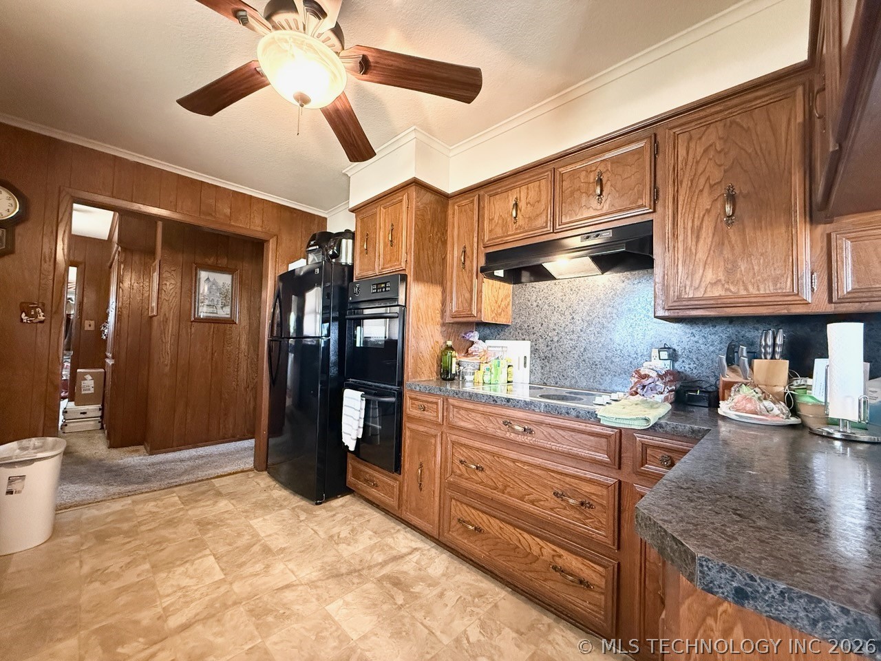 9054 Allen Property Photo 10