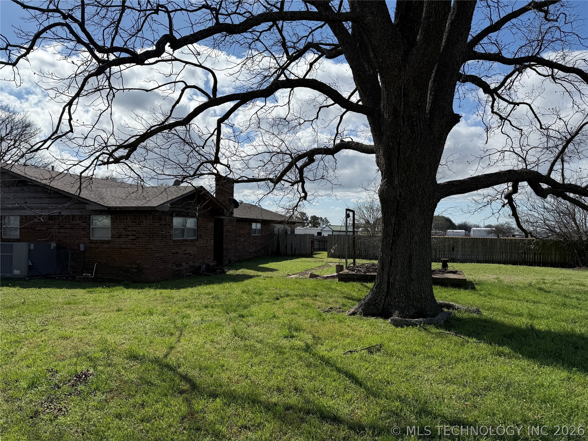 9054 Allen Property Photo 20