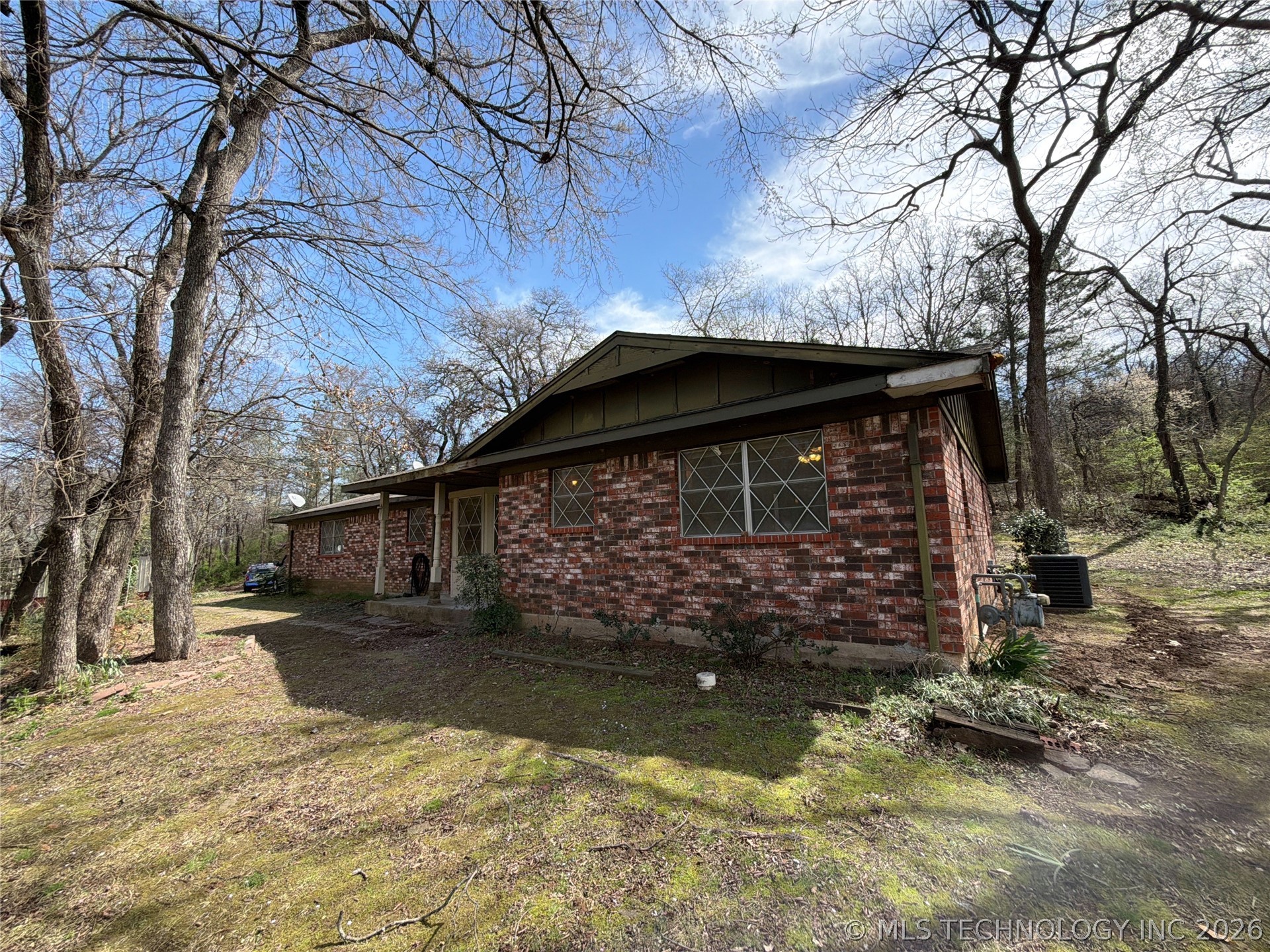 6311 E 81 Street N Property Photo 5